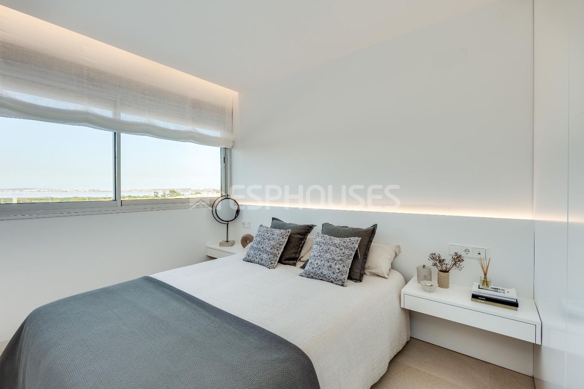 Haus im Torrevieja, Comunidad Valenciana 10982429