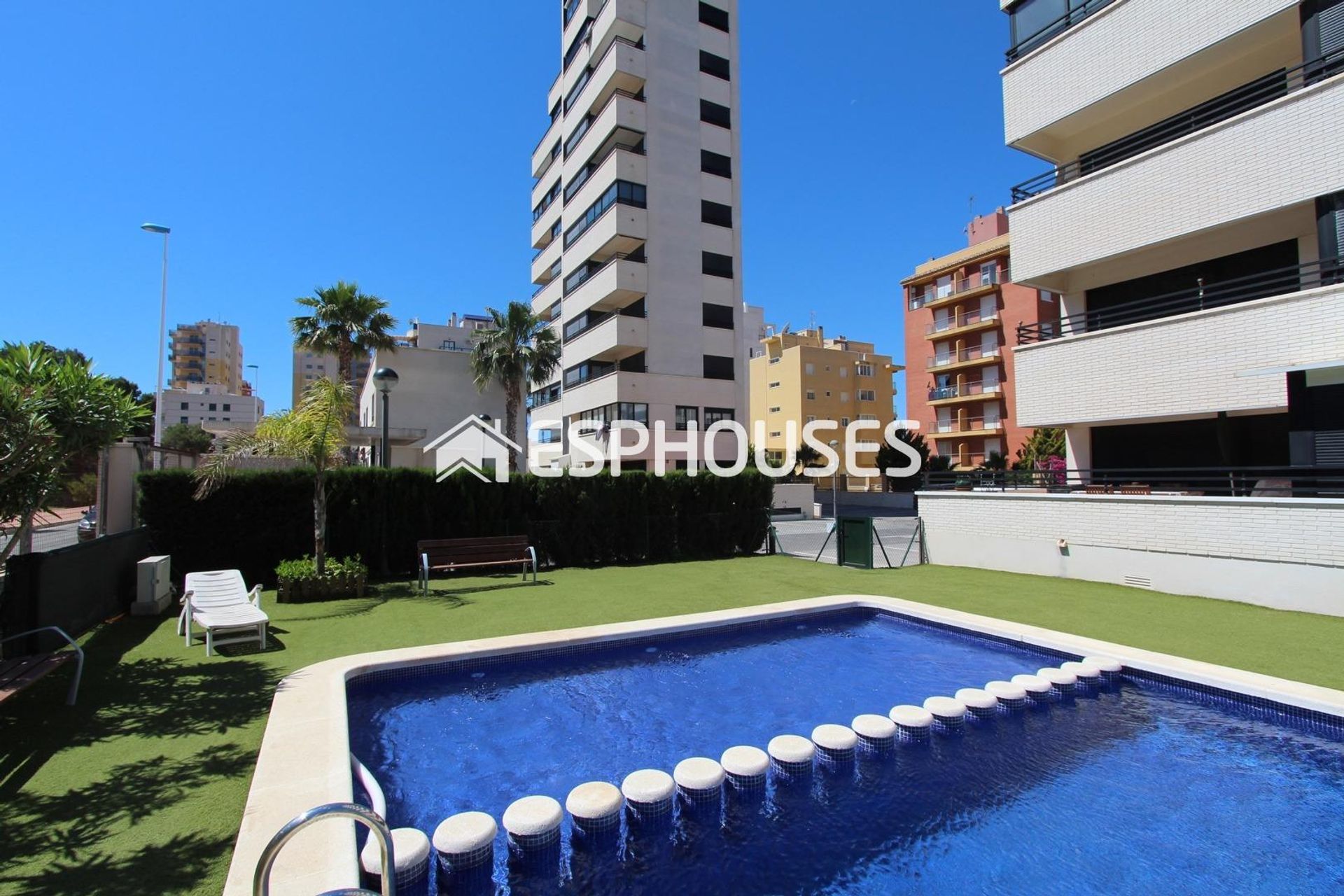 Condominium dans Guardamar del Segura, Valence 10982549