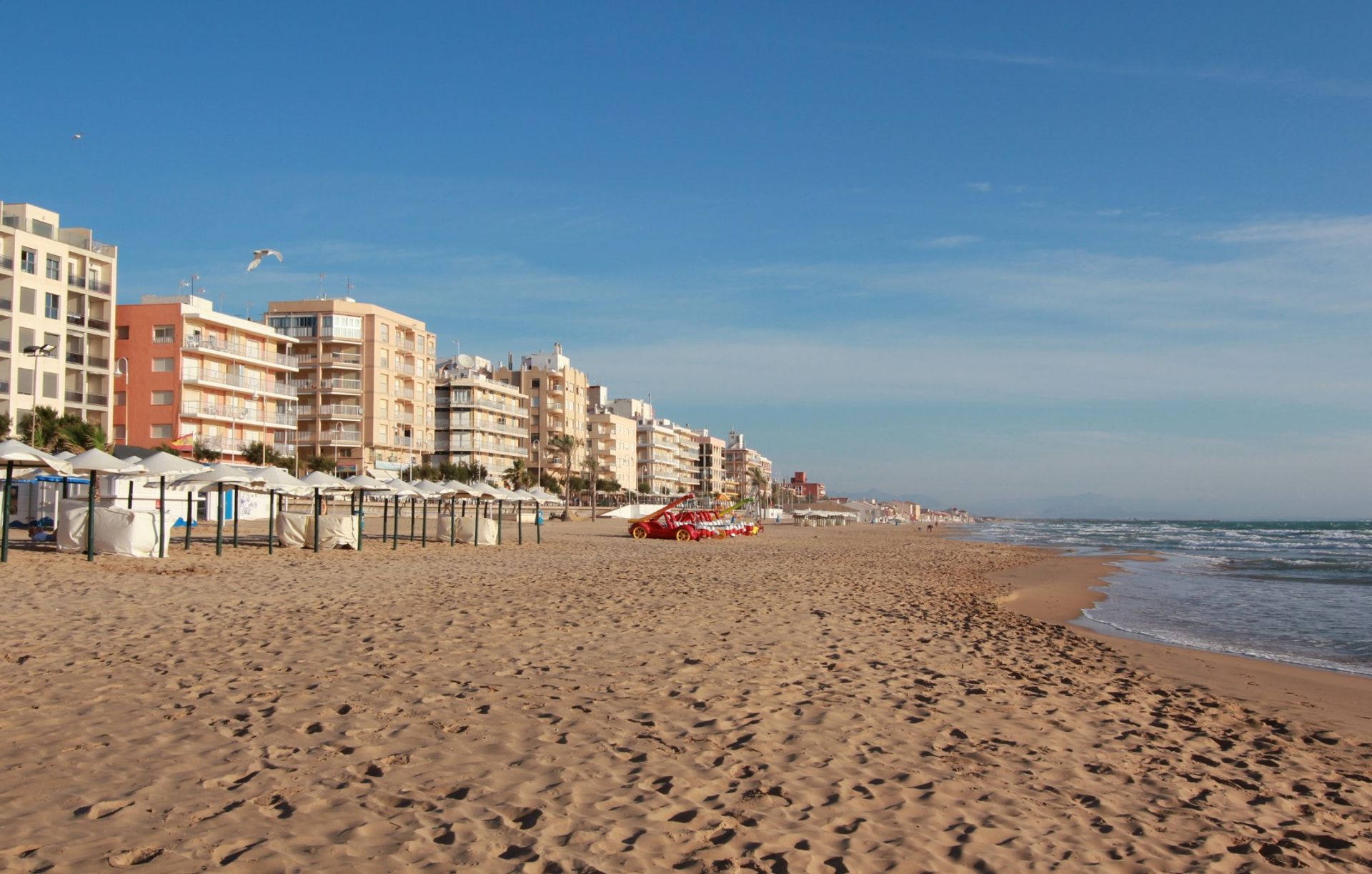 Condominium dans Guardamar del Segura, Comunidad Valenciana 10982549