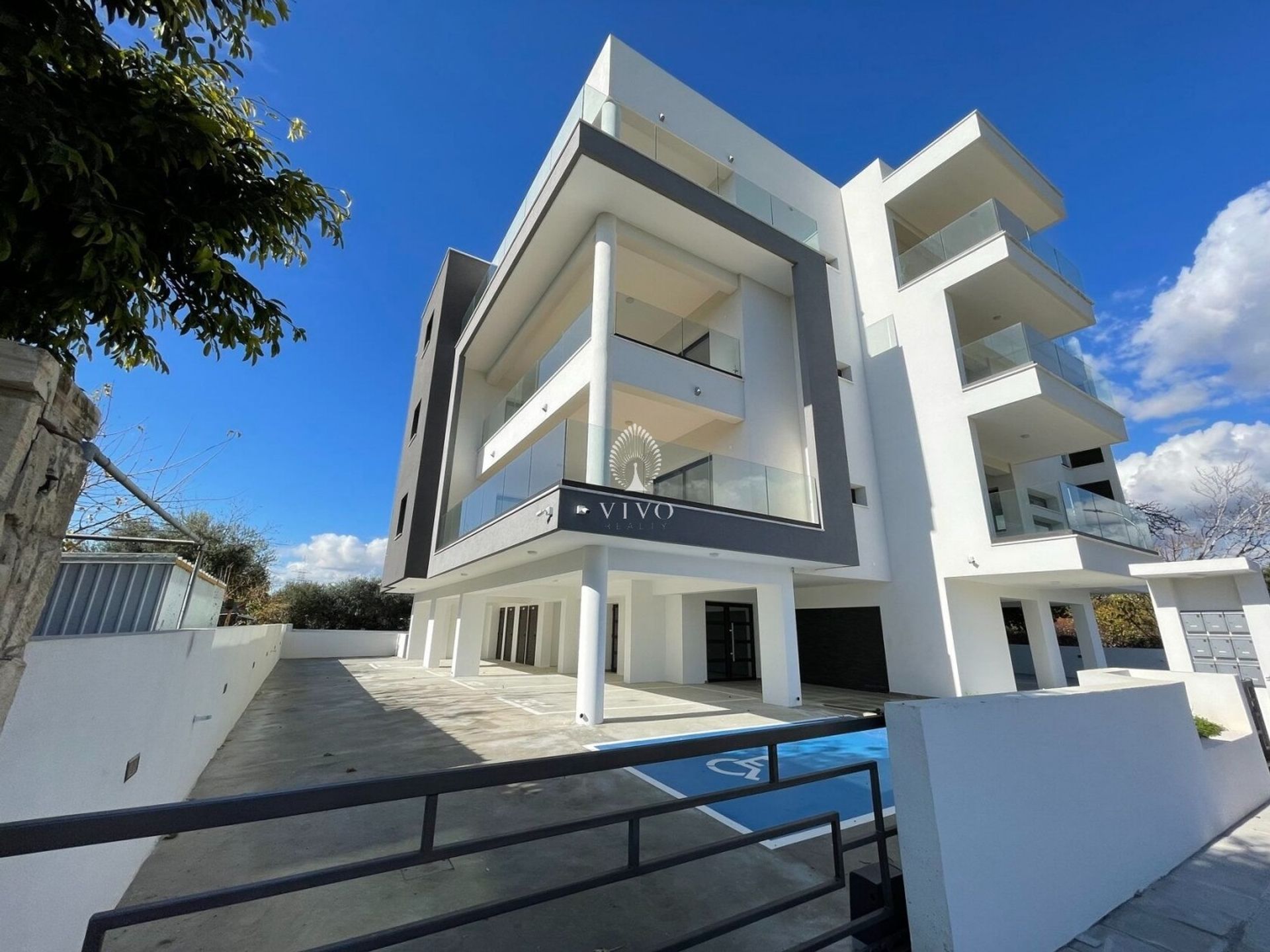 Condominium in Germasogeia, Limassol 10985764