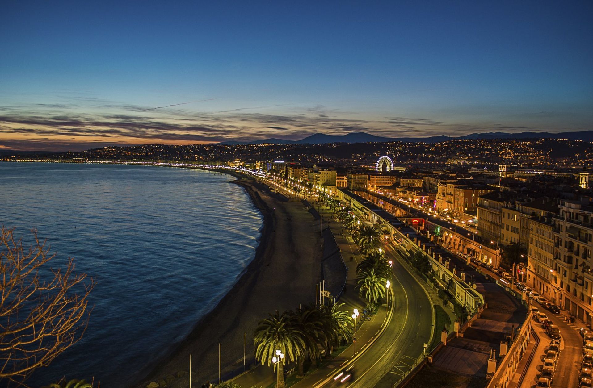 Eigentumswohnung im La Penne, Provence-Alpes-Côte d'Azur 10988101