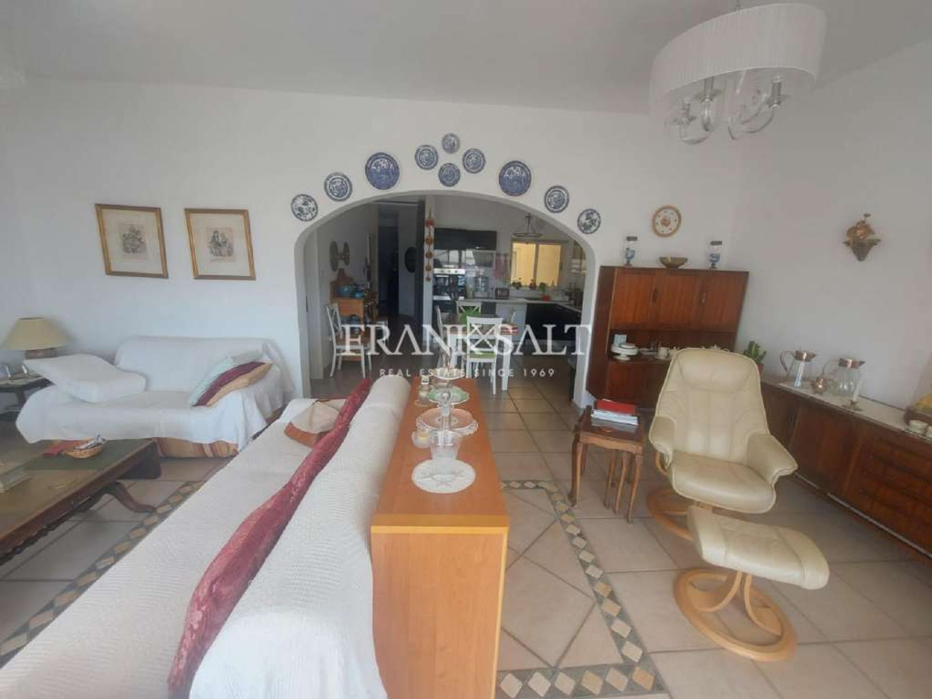 Condominium in San Giljan, San Giljan 10988175