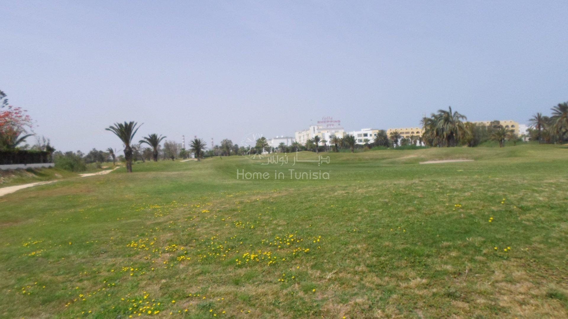 Muu sisään Monastir, Monastir 10988179