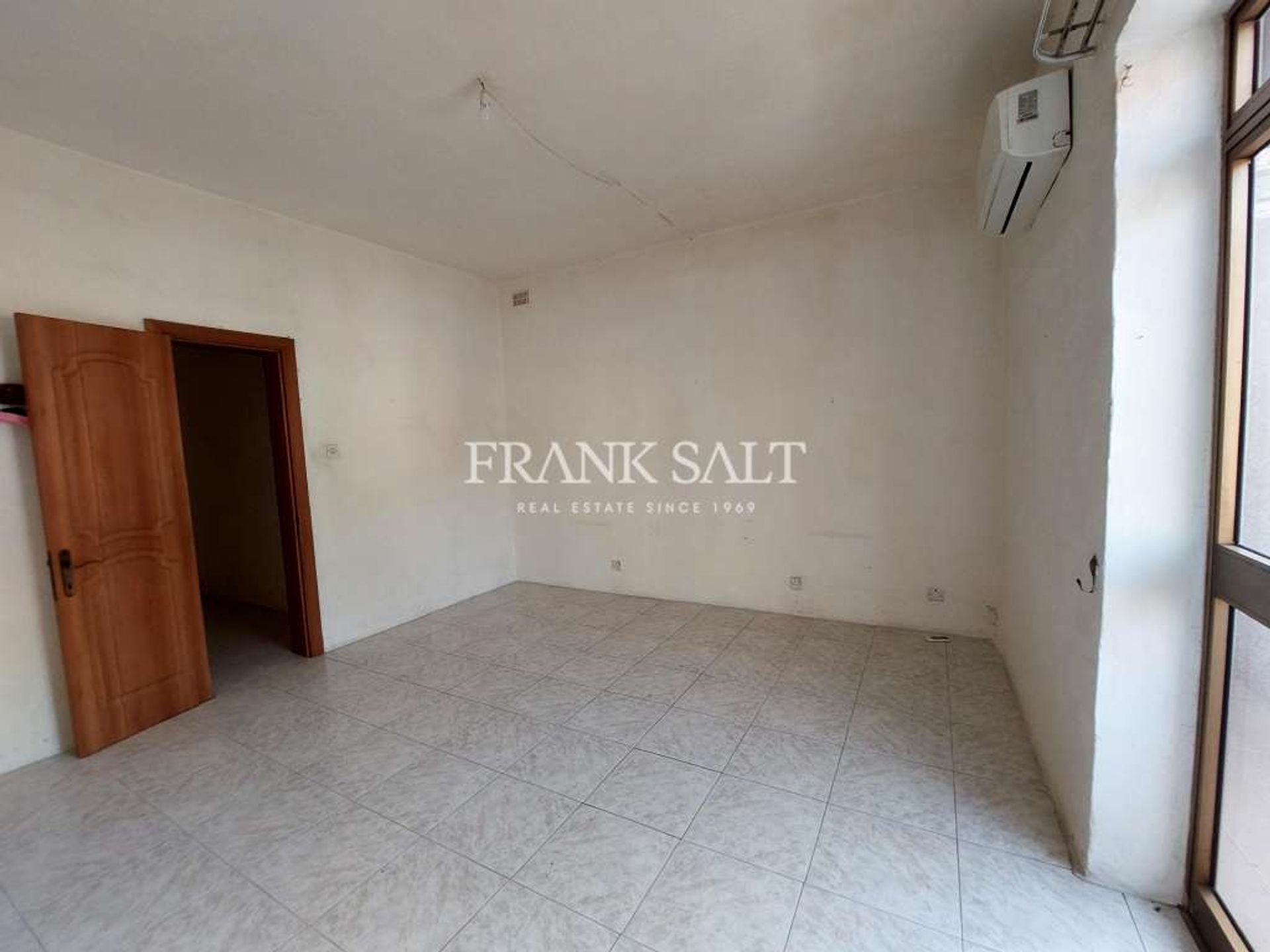 Condominium dans Paola, Paola 10988212