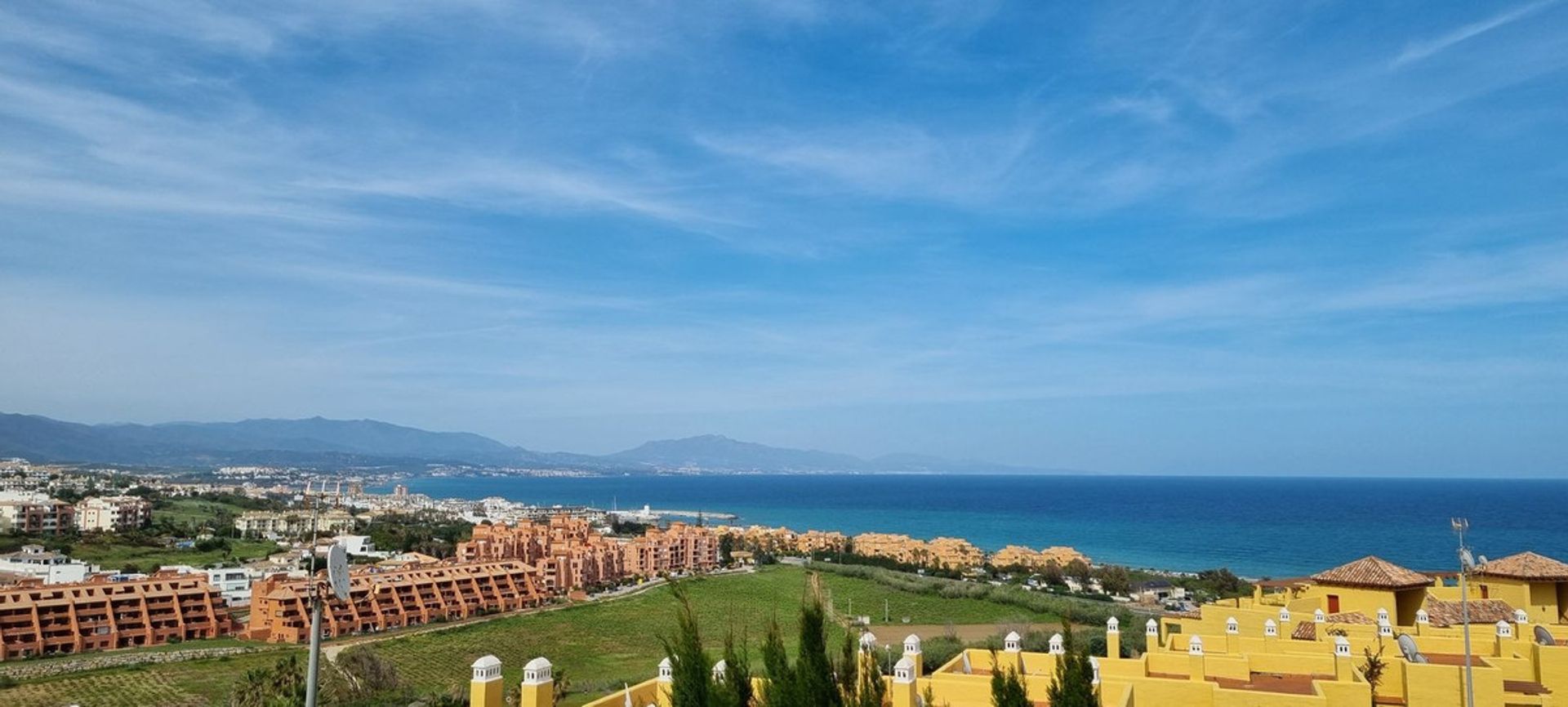 Συγκυριαρχία σε Puerto de la Duquesa, Andalusia 10988360