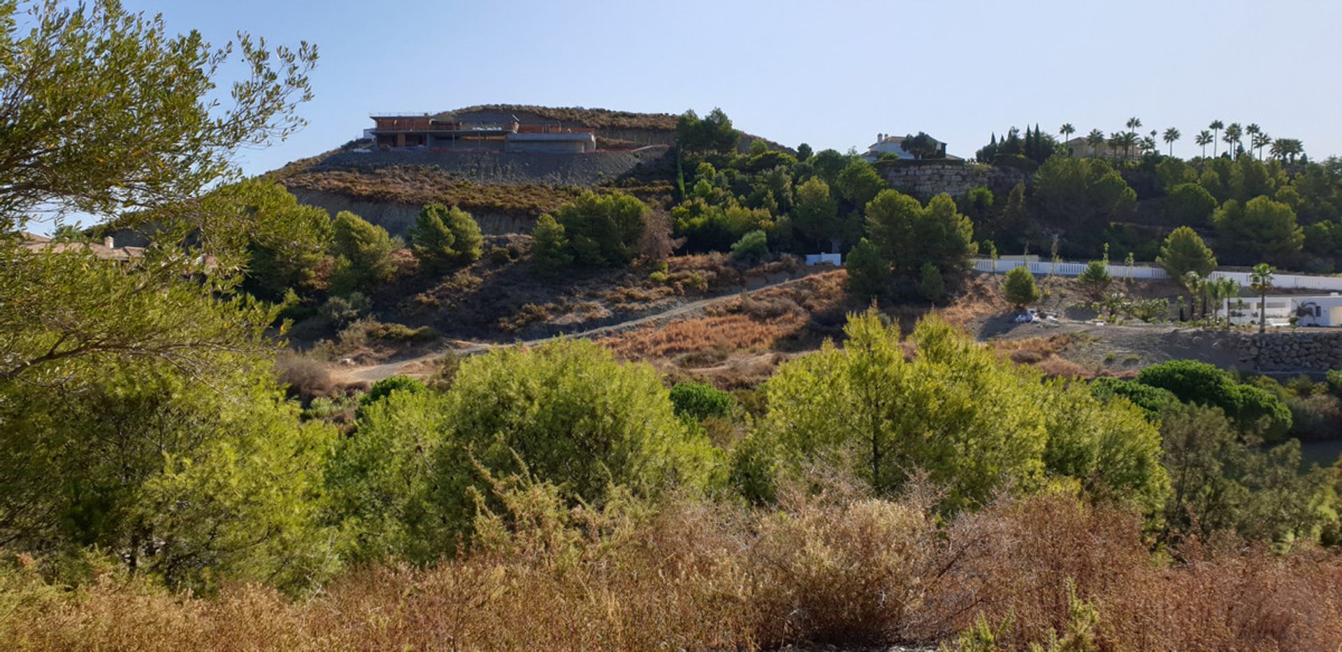 Terra no Benahavis, Andaluzia 10988396