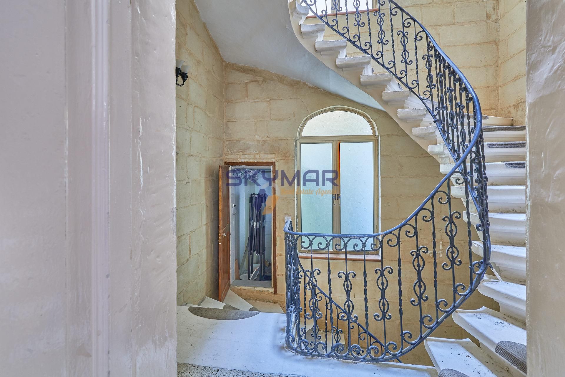 Huis in Cospicua, Bormla 10988409