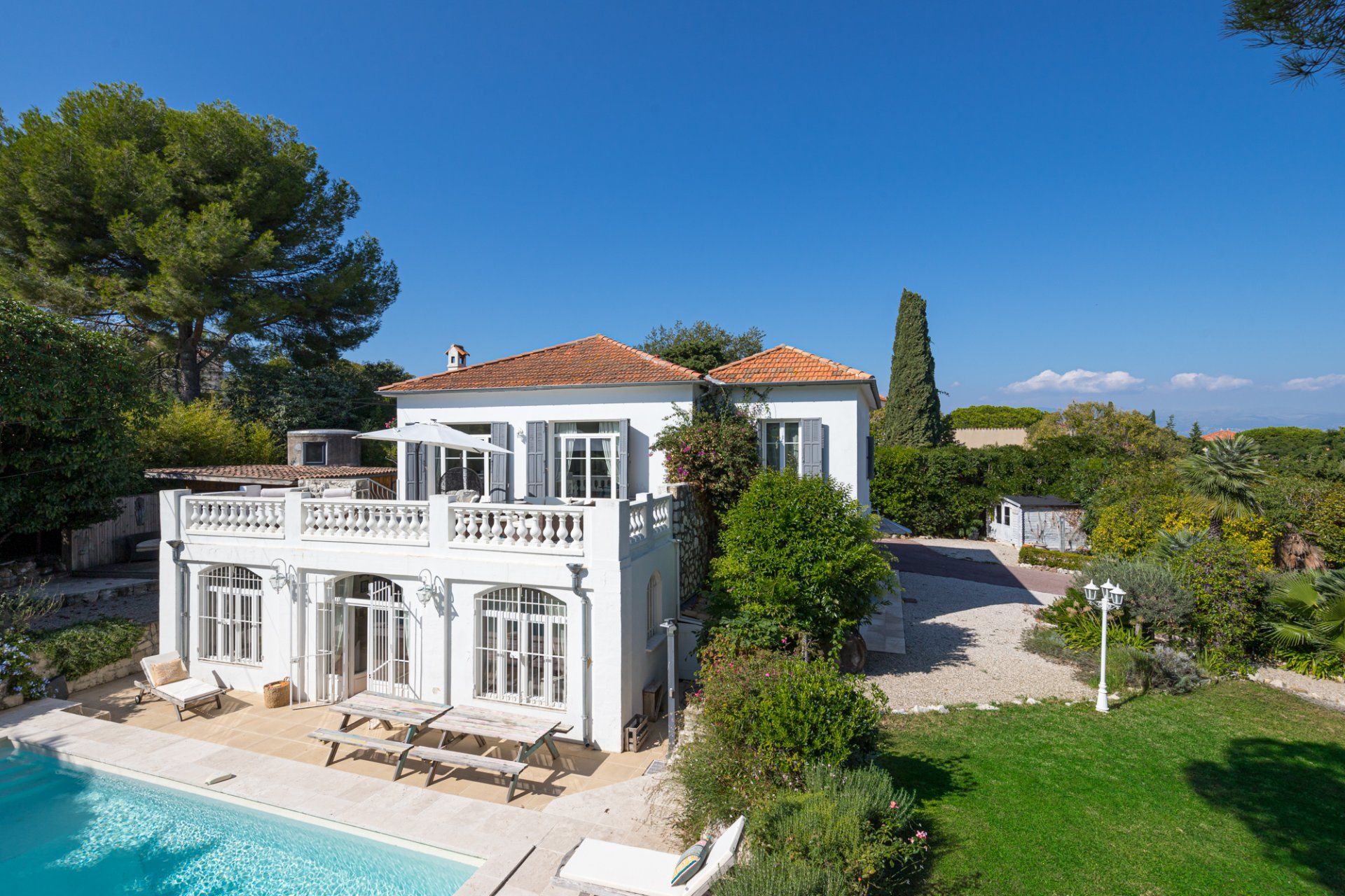 Hus i Antibes, Alpes-Maritimes 10988904