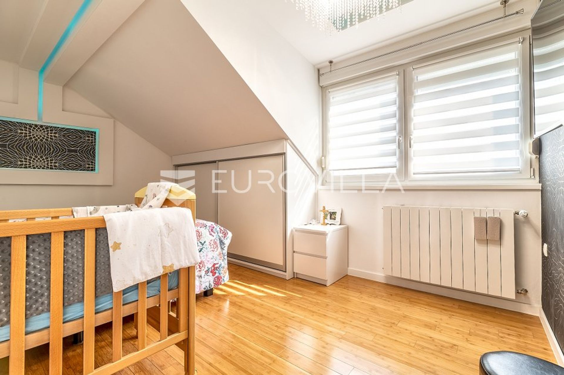 Huis in Vrapce, Zagreb, grad 10989003