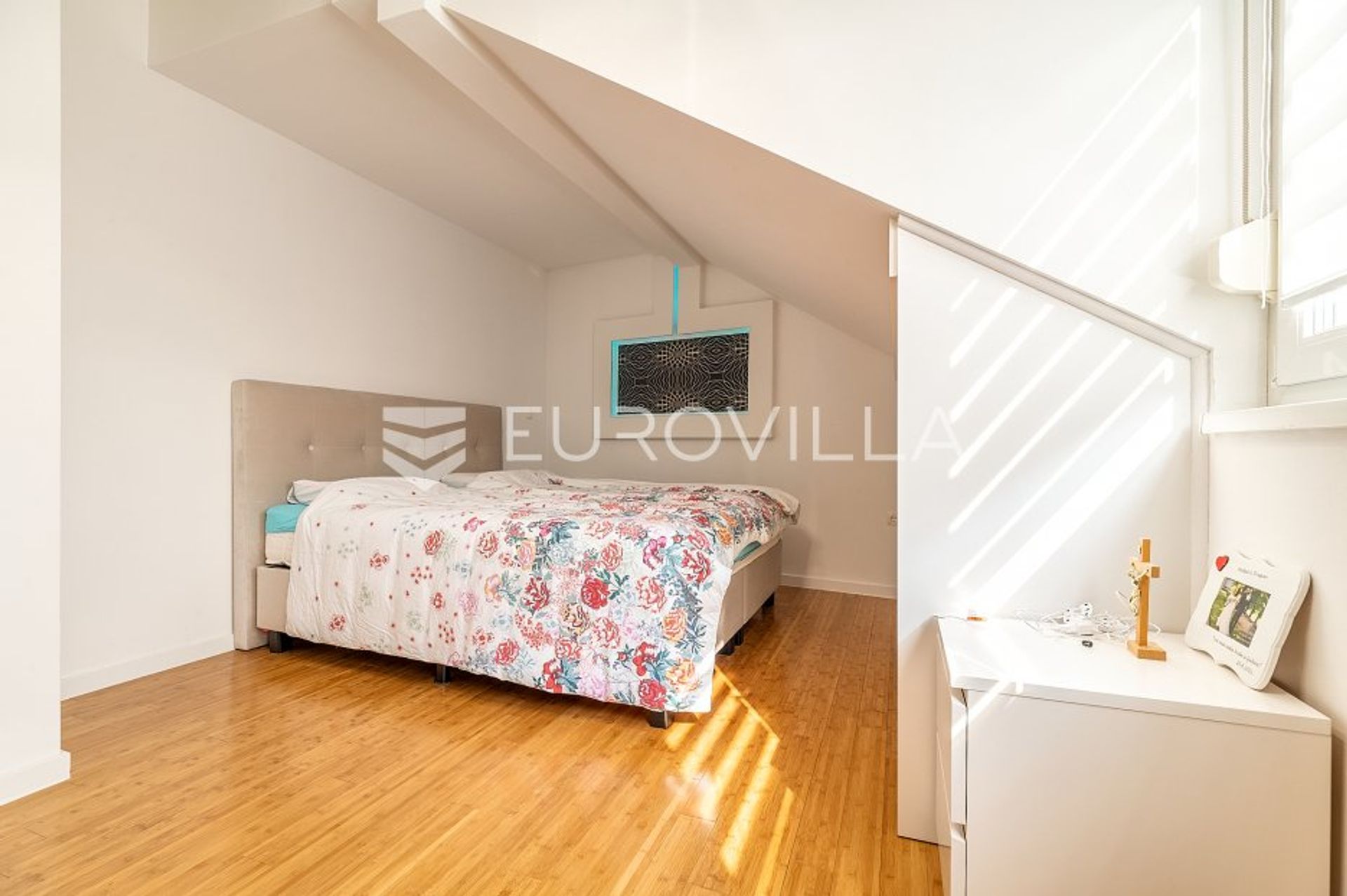 Huis in Vrapce, Zagreb, grad 10989003