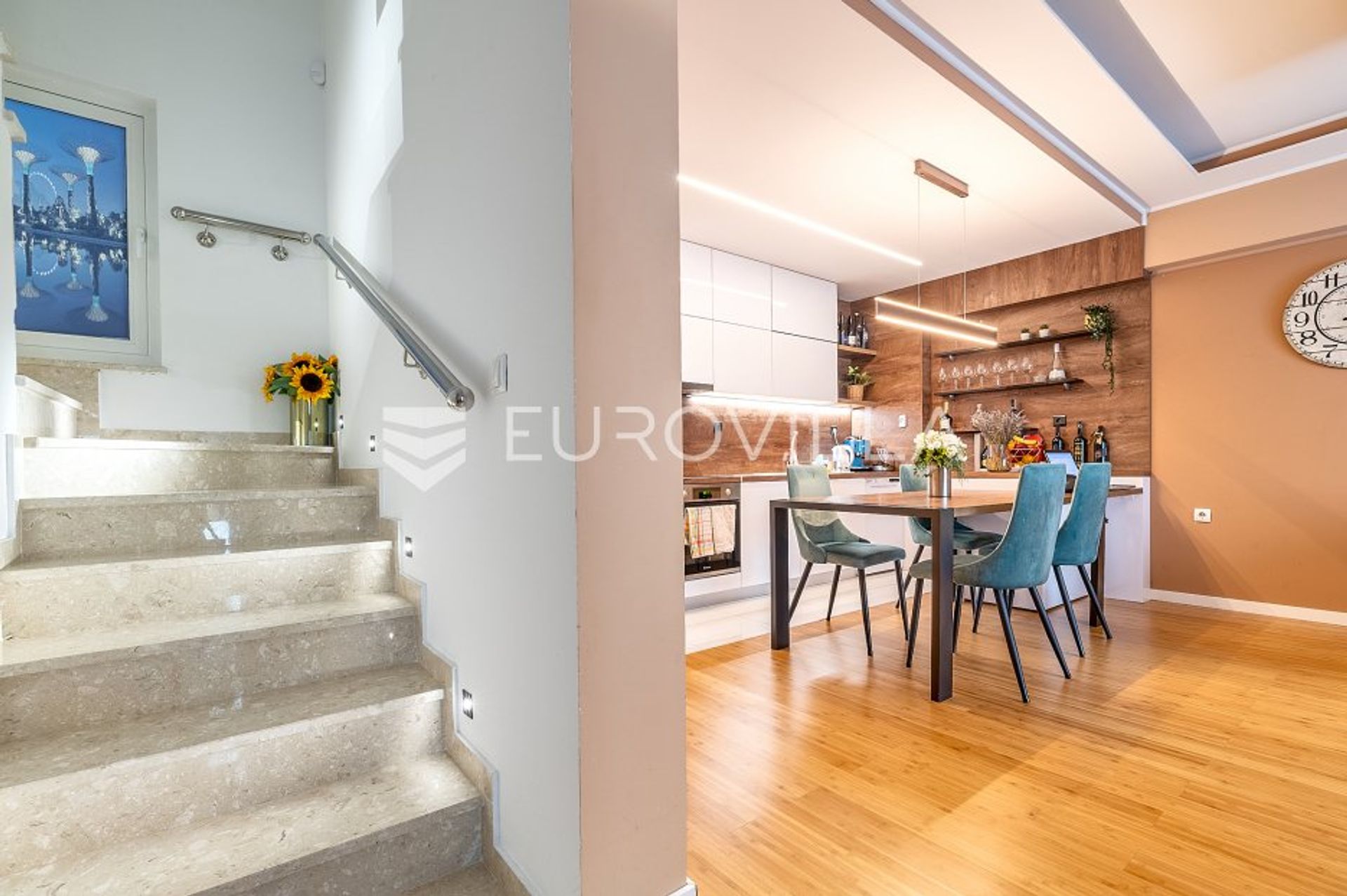 Huis in Vrapce, Zagreb, grad 10989003