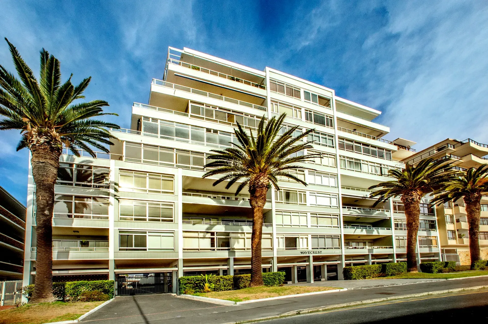 Condominium in Clifton, 305 Beach Road 10990663