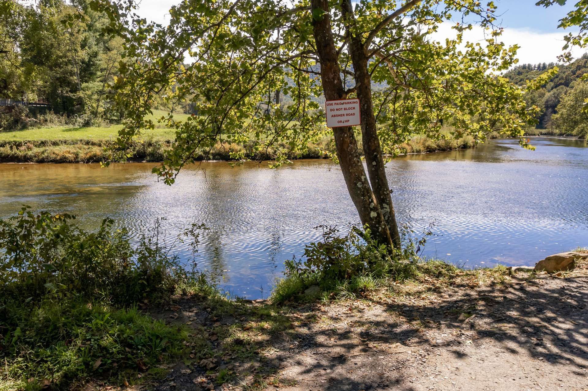 房子 在 Nathans Creek, North Carolina 10990880