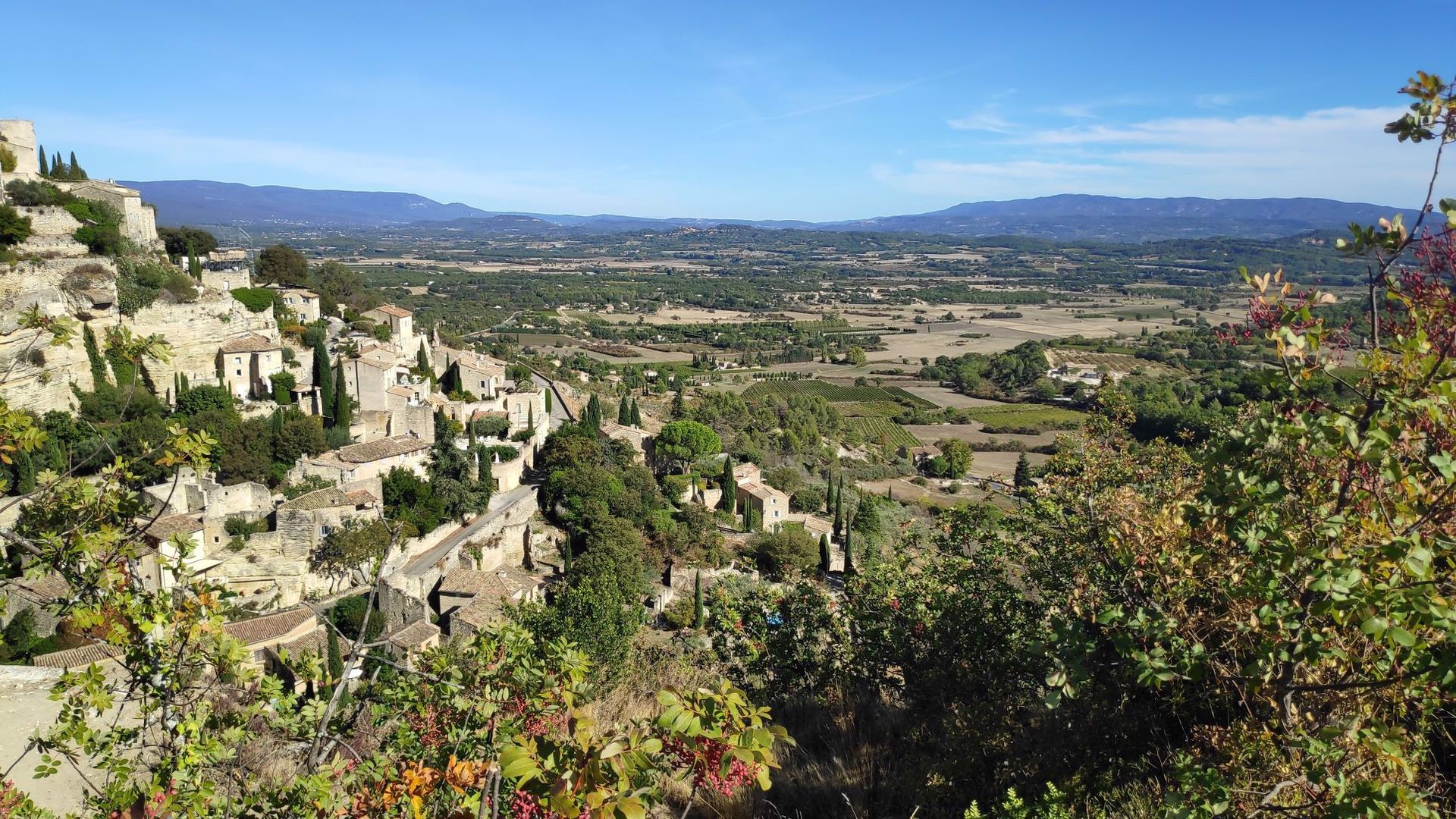 房子 在 Gordes, Provence-Alpes-Côte d'Azur 10991050