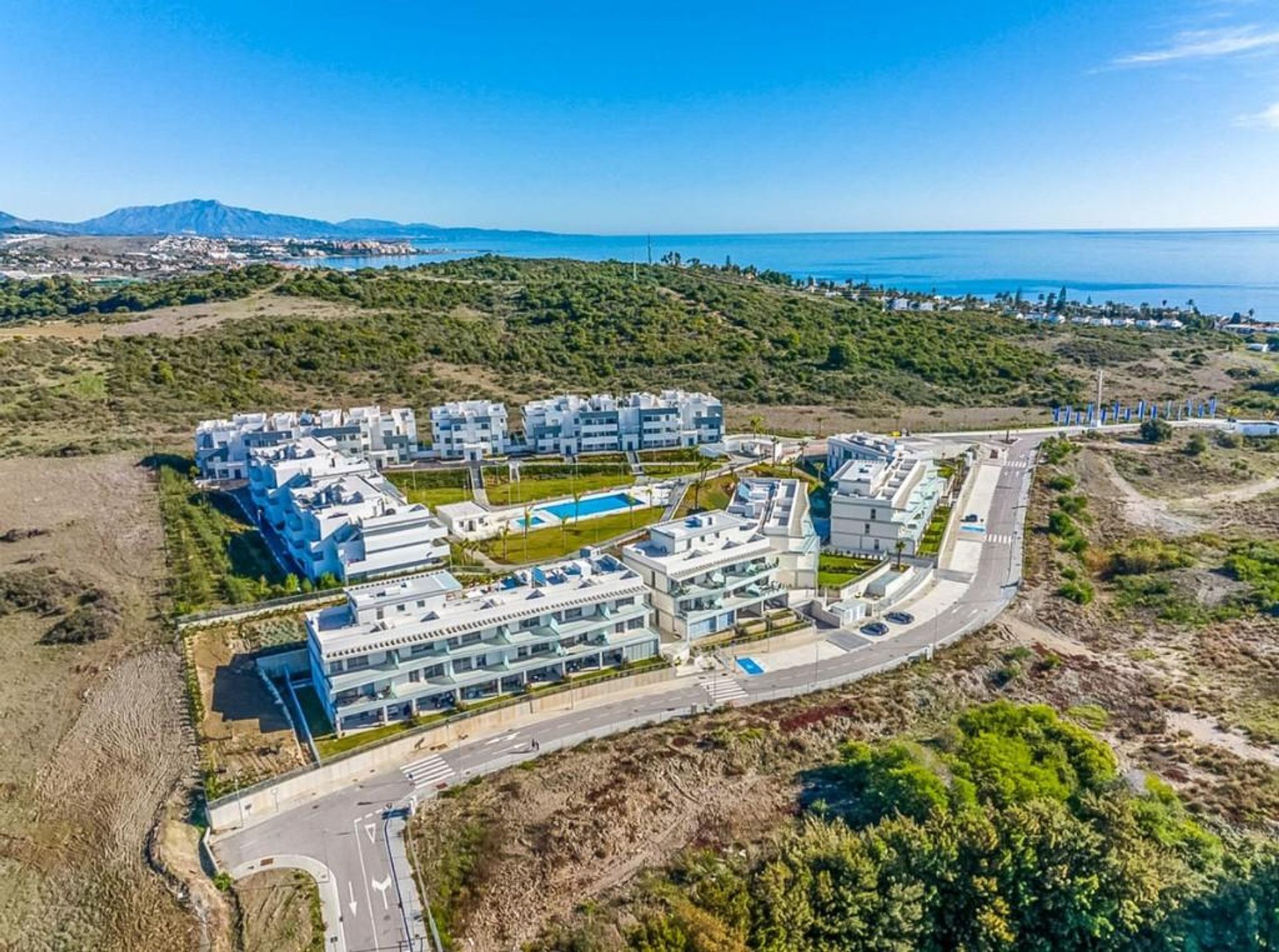 Condominium in Estepona, Andalusia 10991213