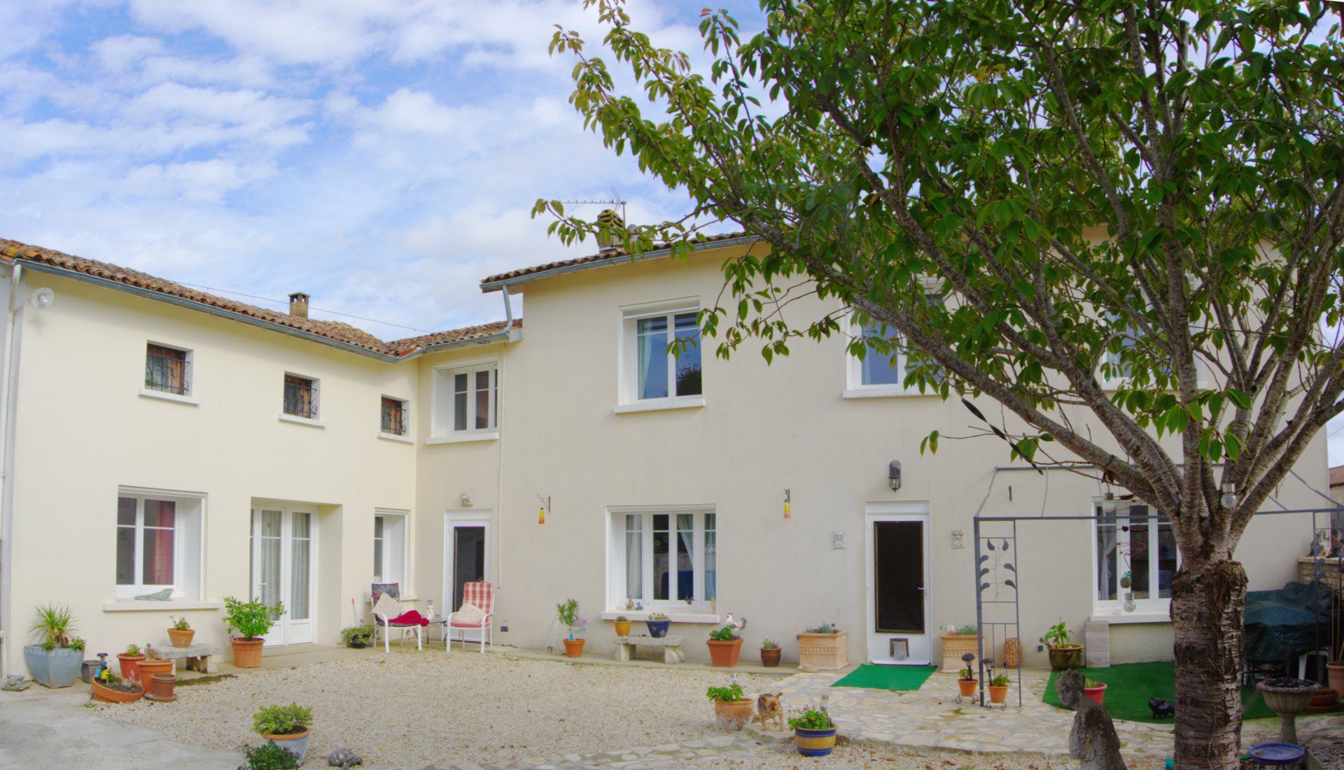 Haus im Empure, Nouvelle-Aquitaine 10991394