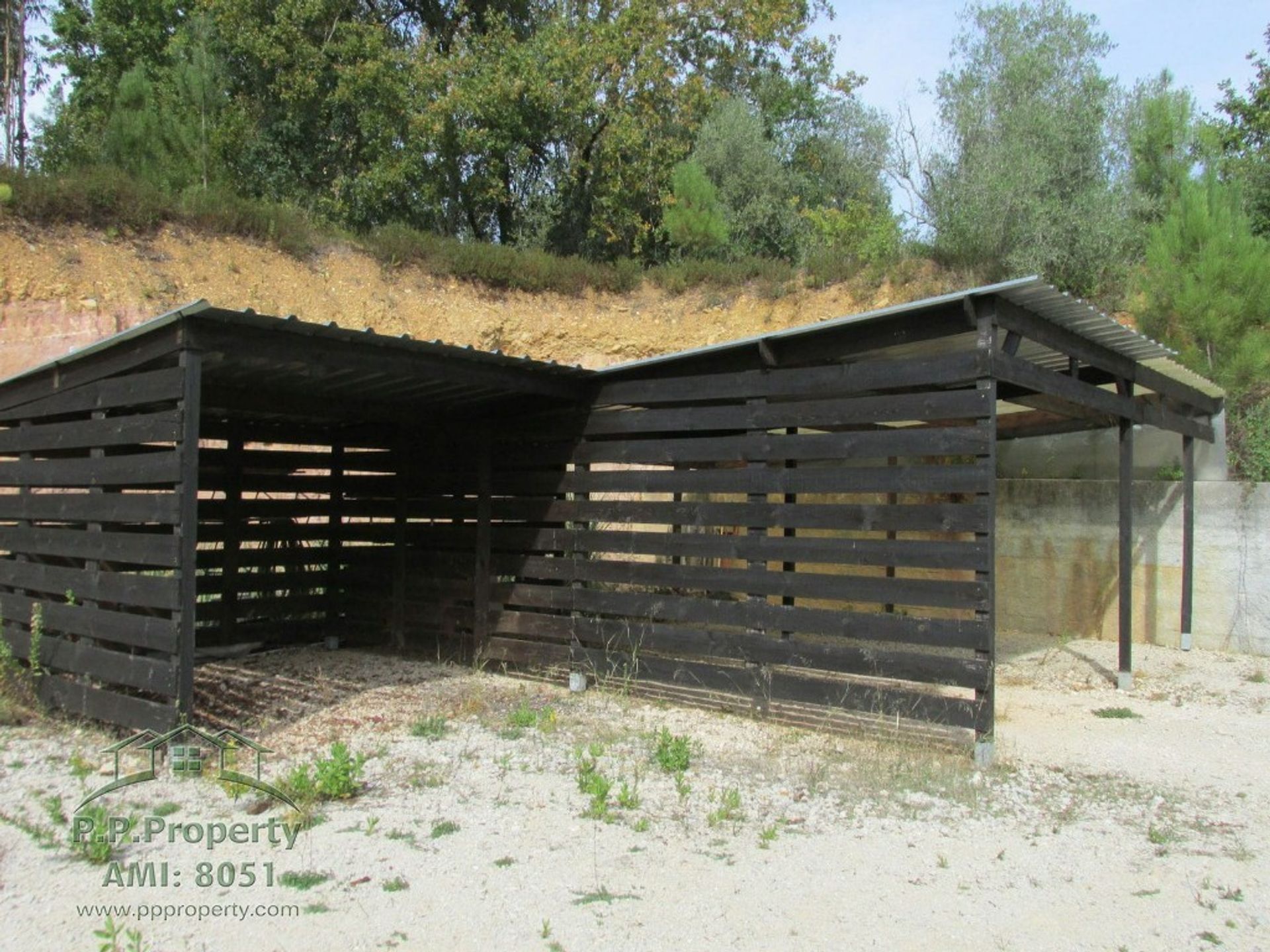 Haus im Miranda do Corvo, Coimbra District 10991514