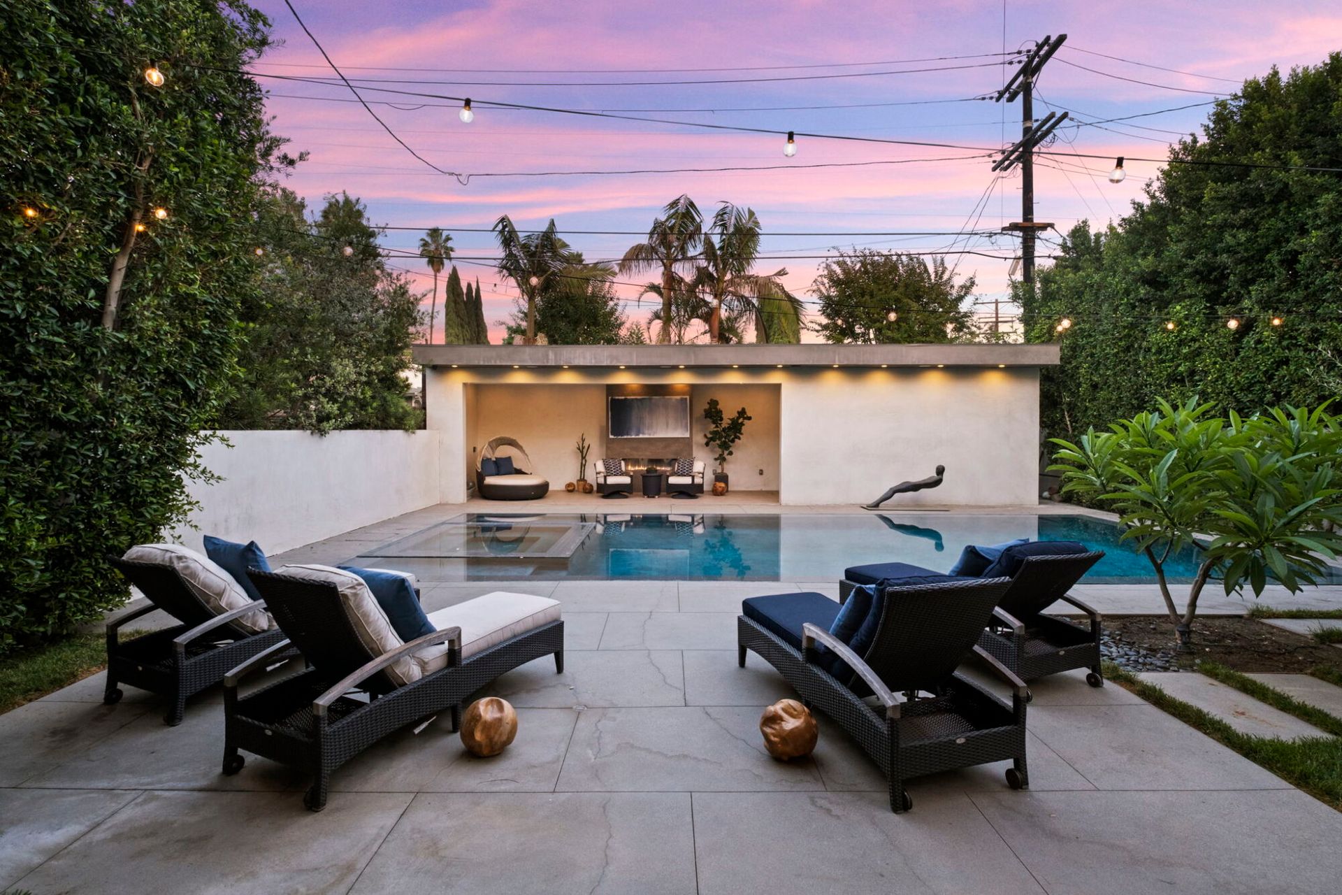 House in West Hollywood, California 10991665