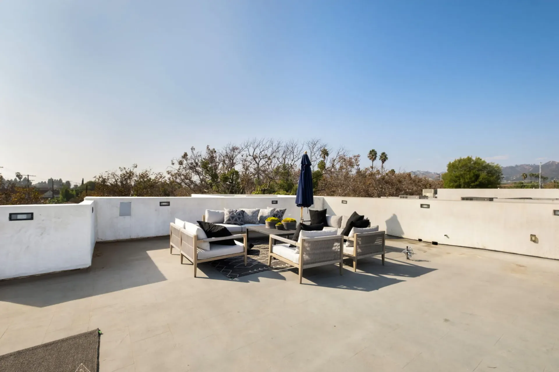 House in West Hollywood, California 10991665