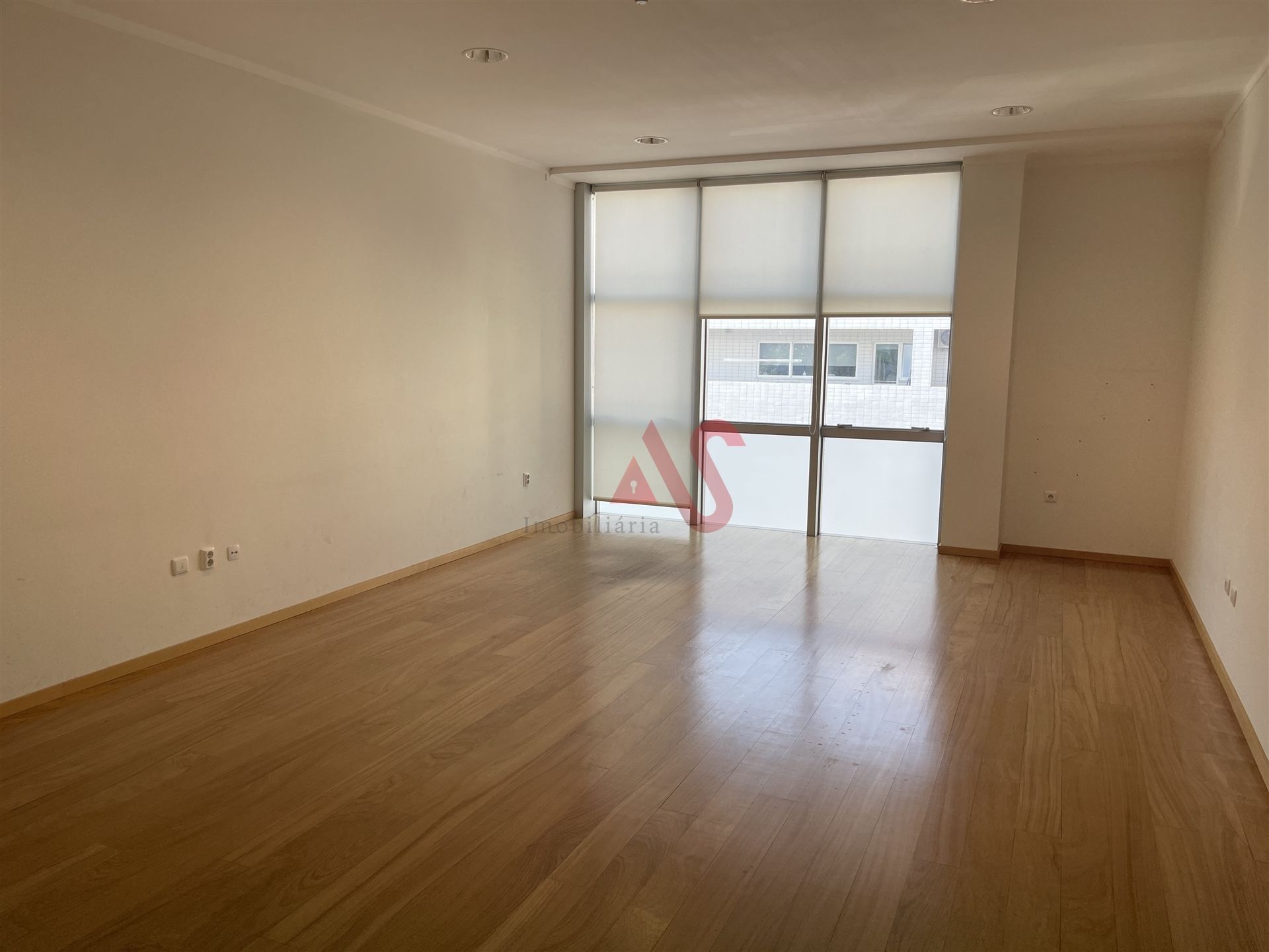 Office in Barcelos, Braga 10991931