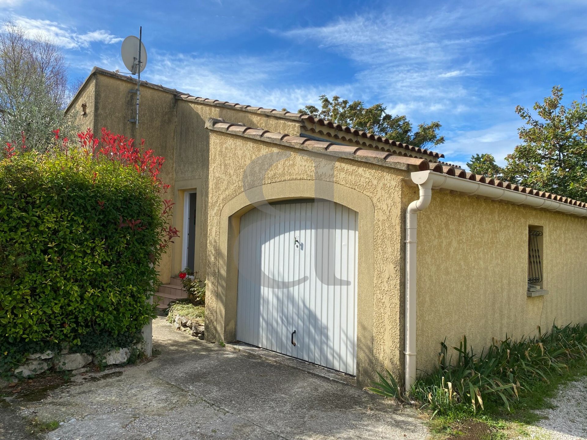 жилой дом в Valréas, Provence-Alpes-Côte d'Azur 10992237