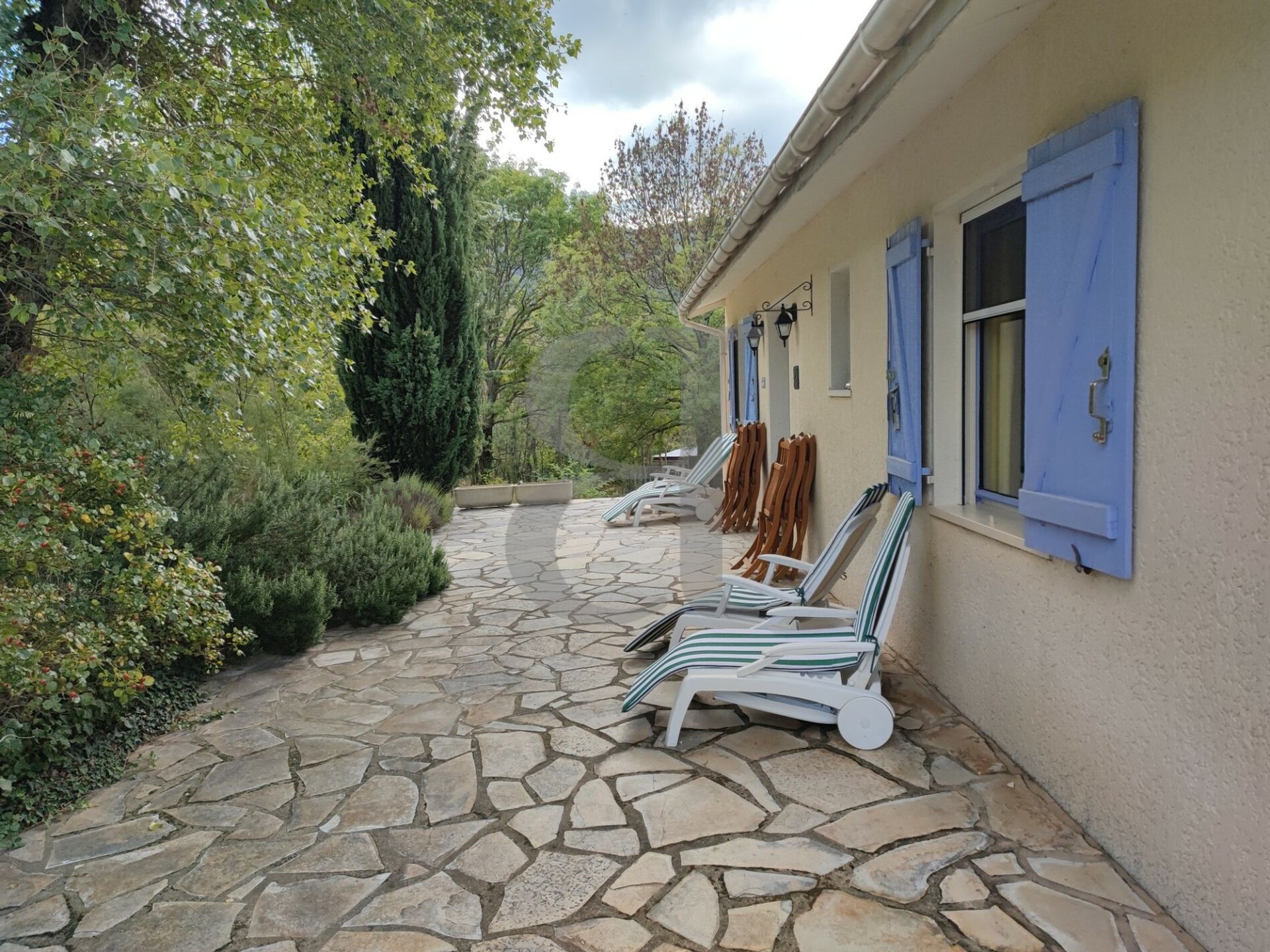 loger dans La Bégude-de-Mazenc, Auvergne-Rhône-Alpes 10992327