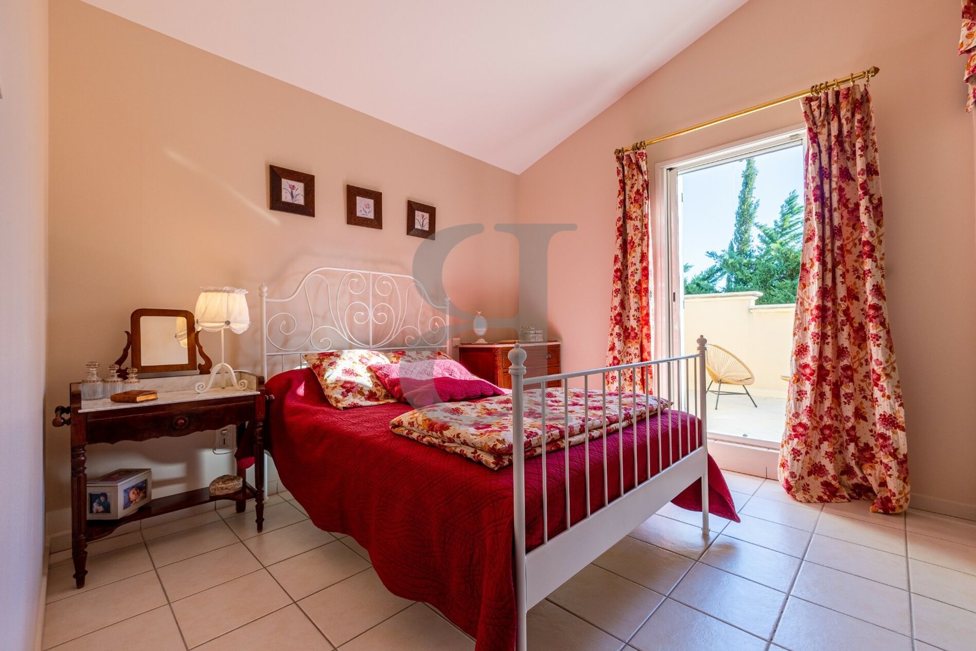 Huis in Valréas, Provence-Alpes-Côte d'Azur 10992430