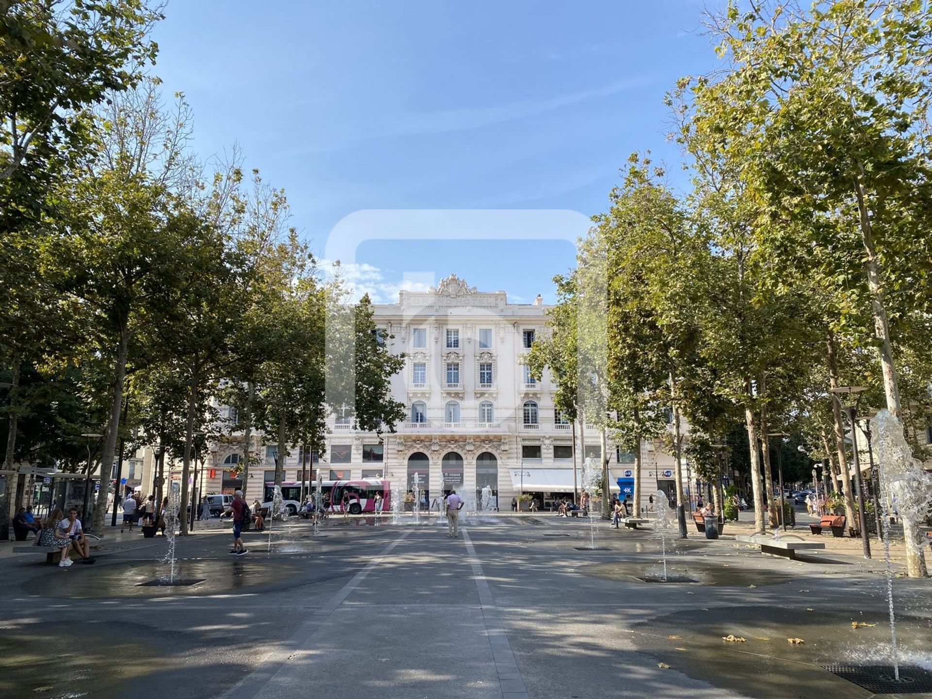 Kondominium dalam Plaine de la Brague, Provence-Alpes-Côte d'Azur 10992505