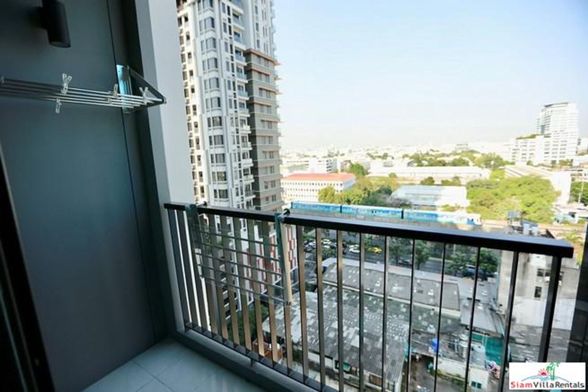 Condominium in , Krung Thep Maha Nakhon 10992681