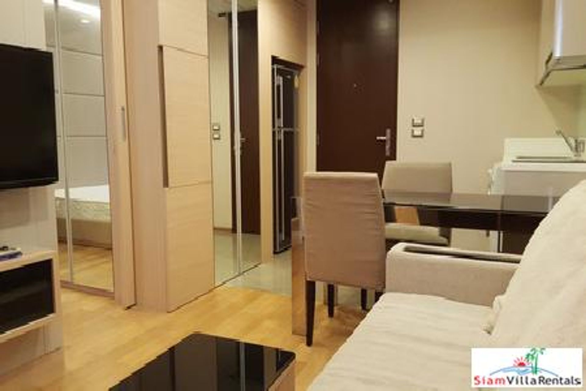 Condominium in , Krung Thep Maha Nakhon 10992710