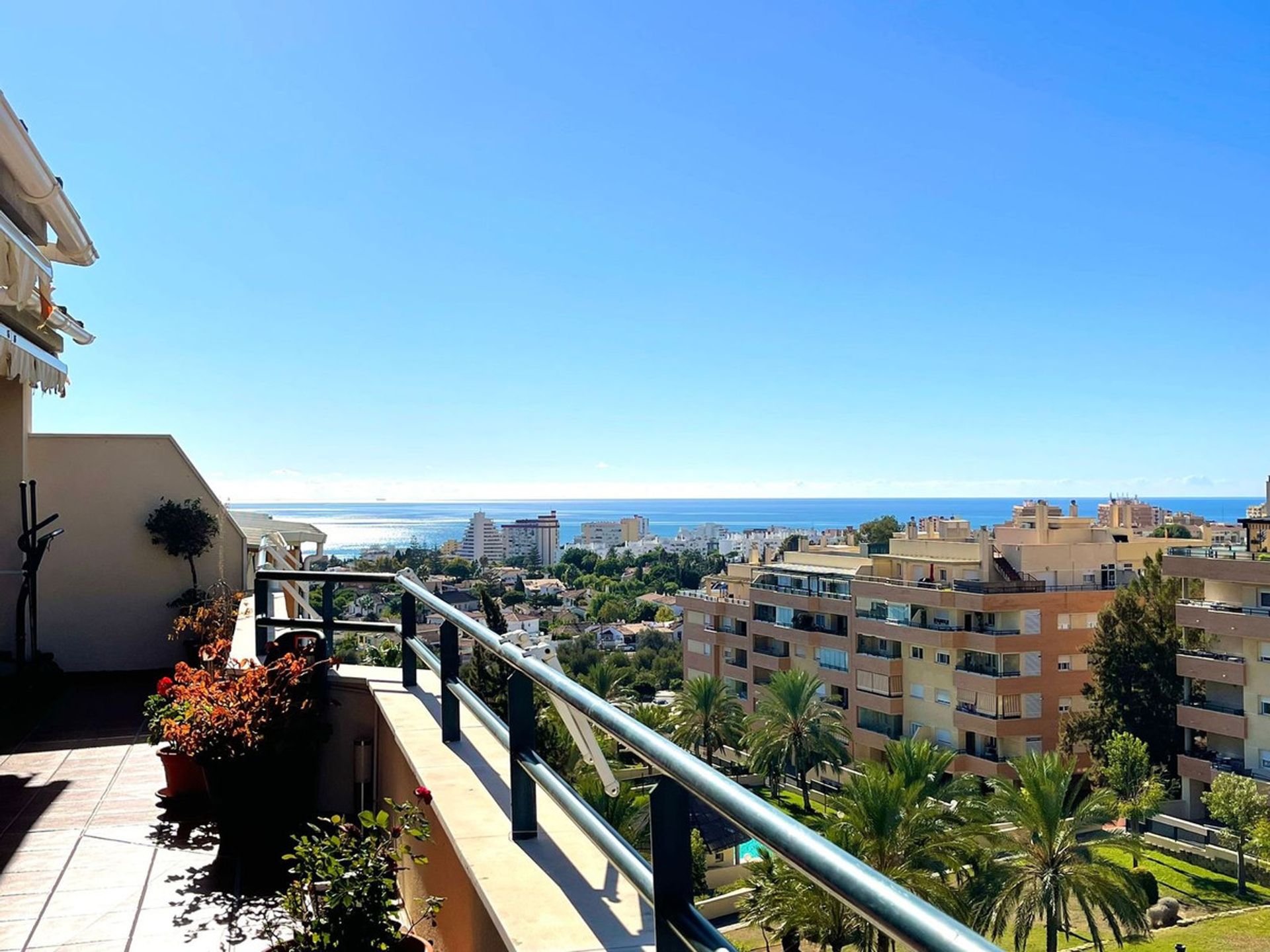 Condominio en , Andalucía 10992715