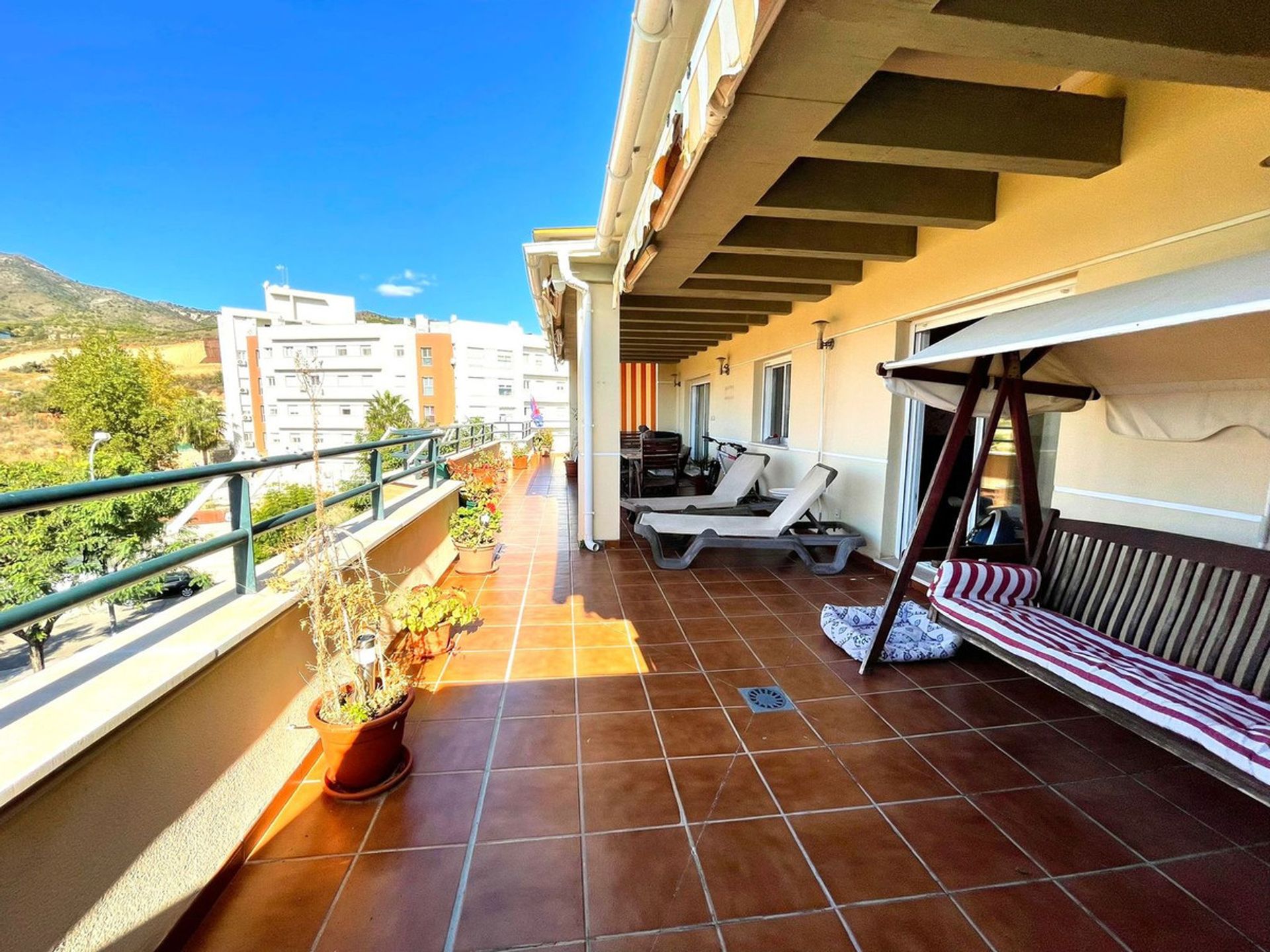 Condominio en , Andalucía 10992715