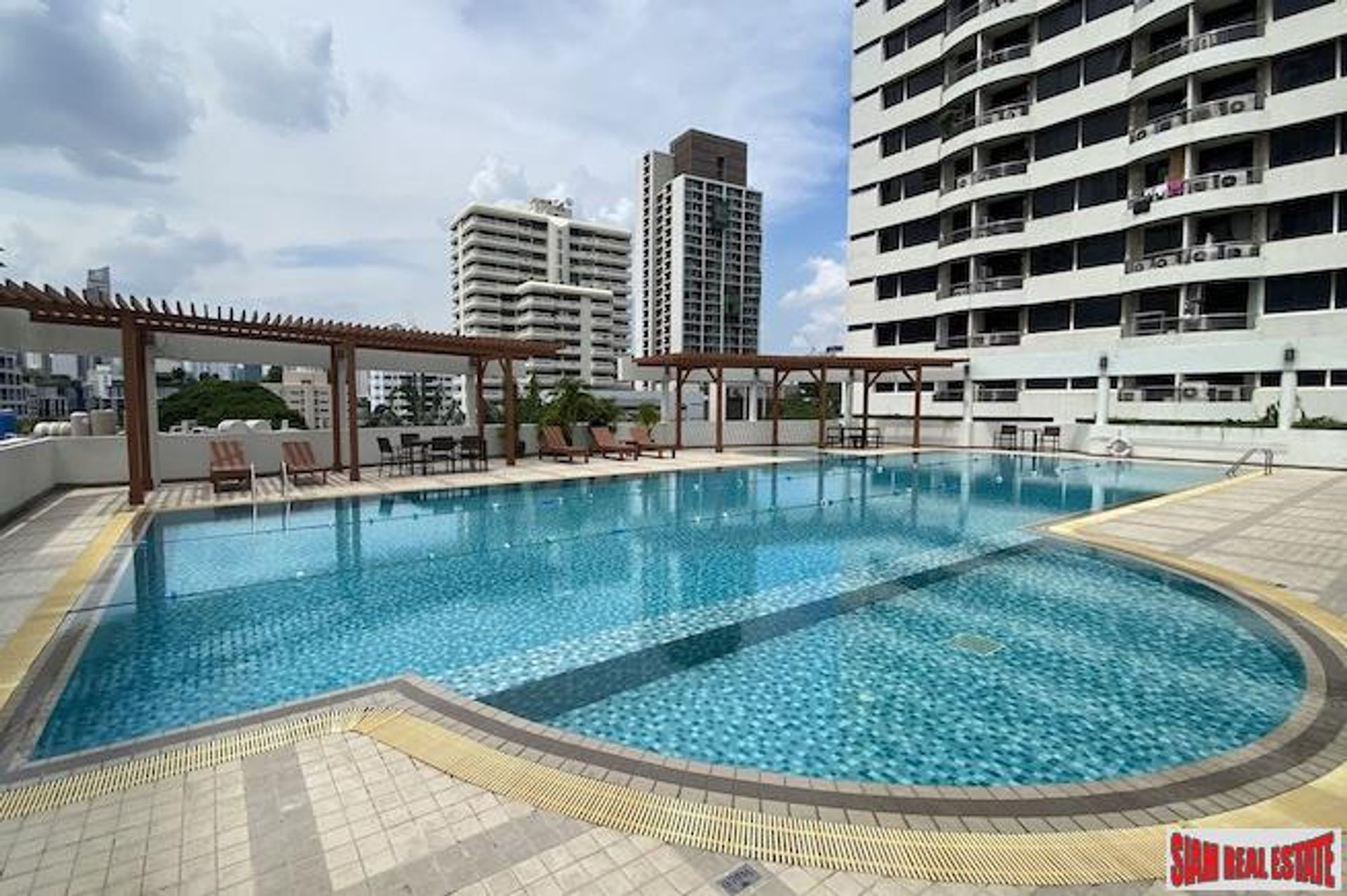 Condominium dans Watthana, Krung Thep Maha Nakhon 10992765