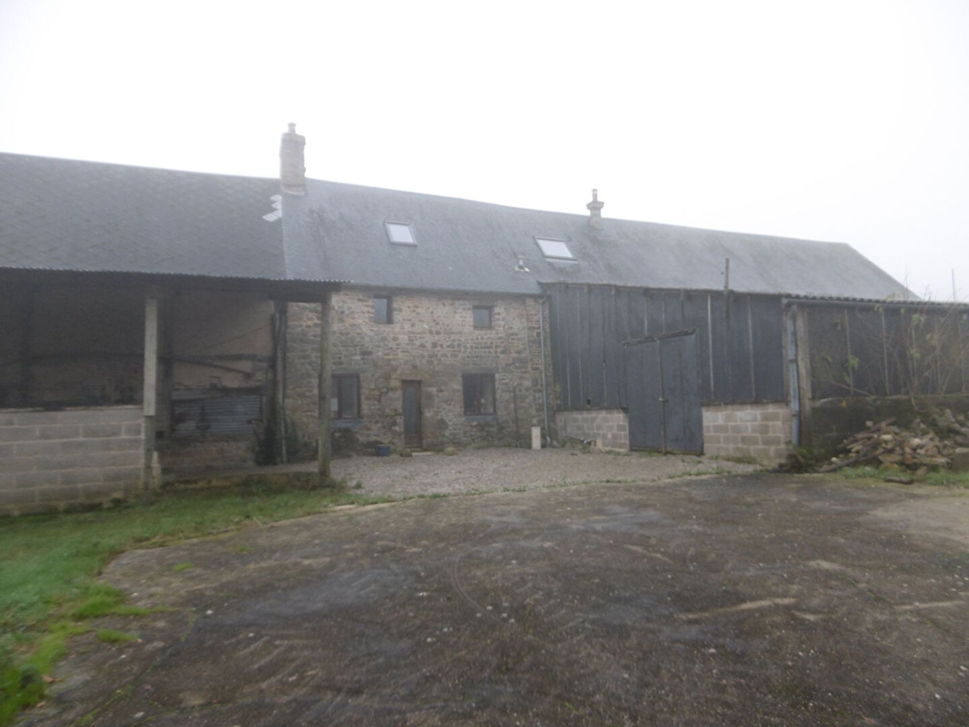 Huis in Lonlay-l'Abbaye, Normandië 10992853