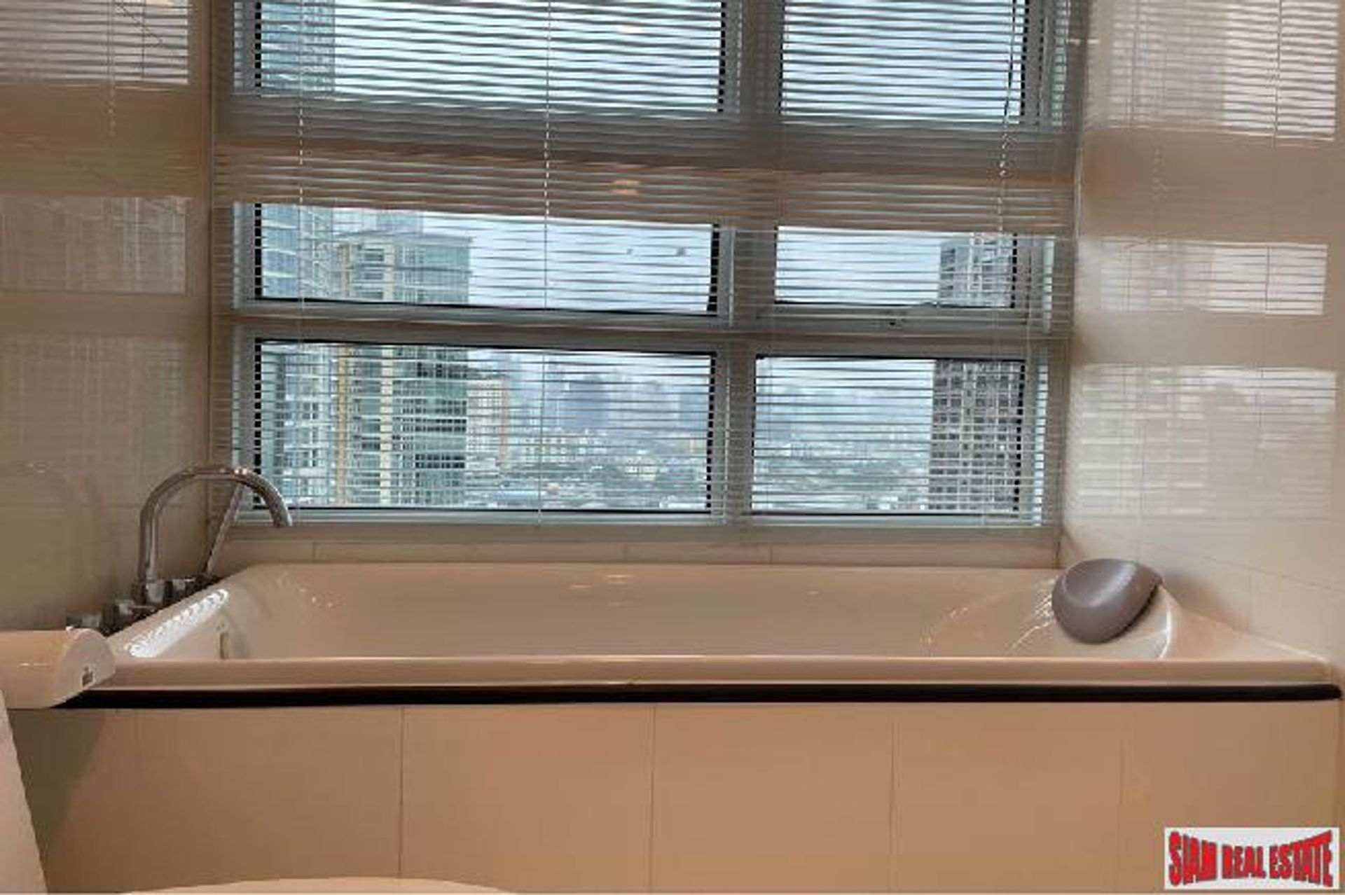 Condominium dans , Bangkok 10993106