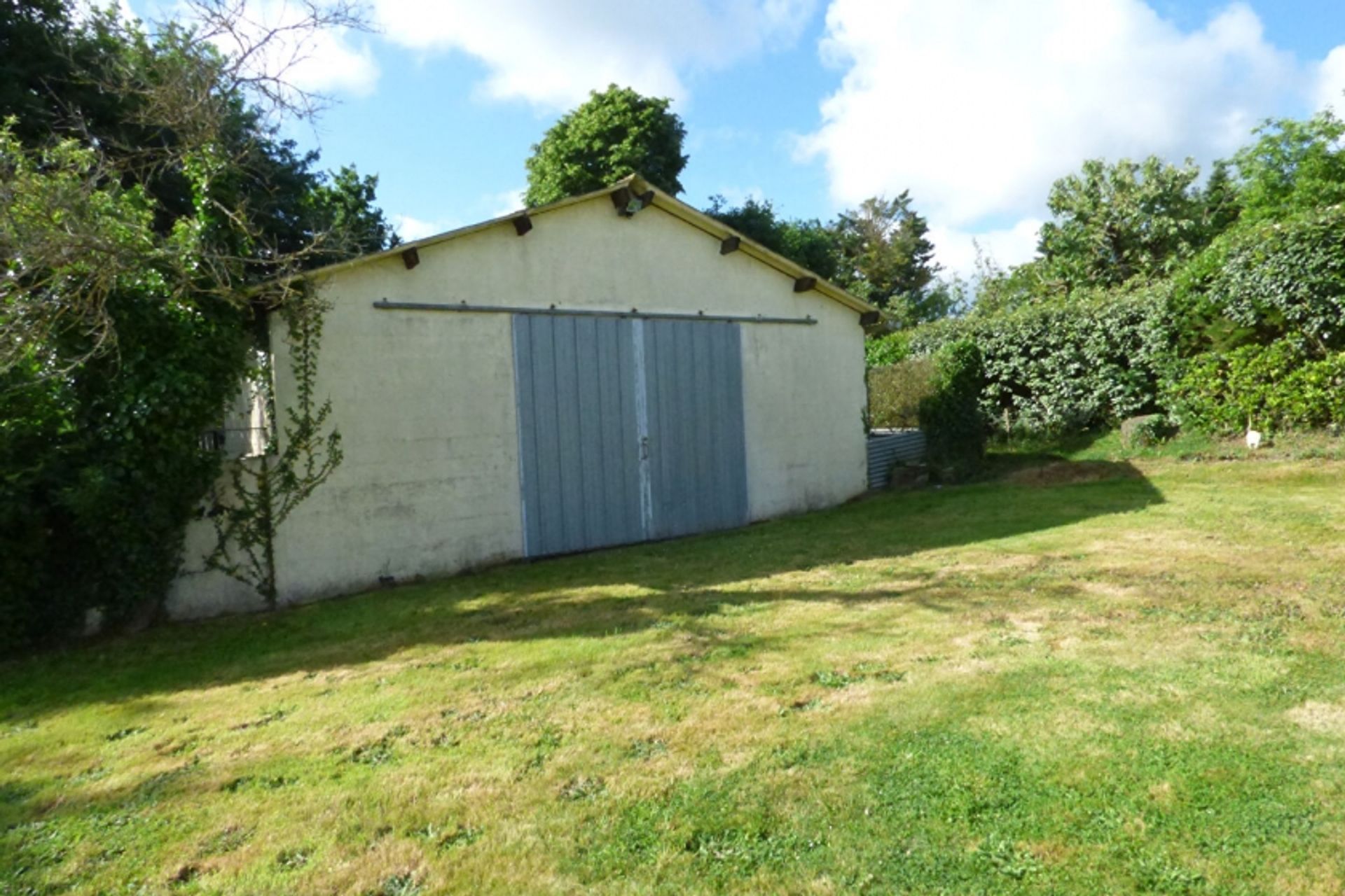 rumah dalam La Grée-Saint-Laurent, Brittany 10993118