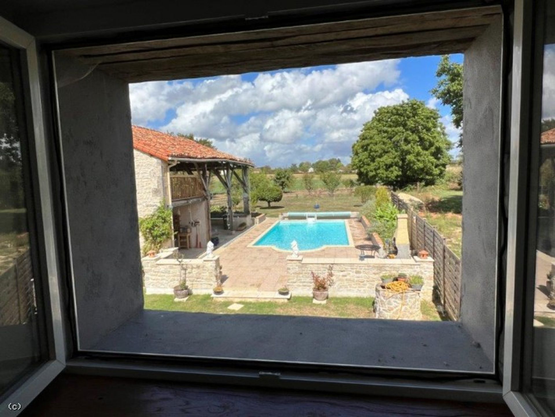 Casa nel Civray, Nouvelle-Aquitaine 10993379