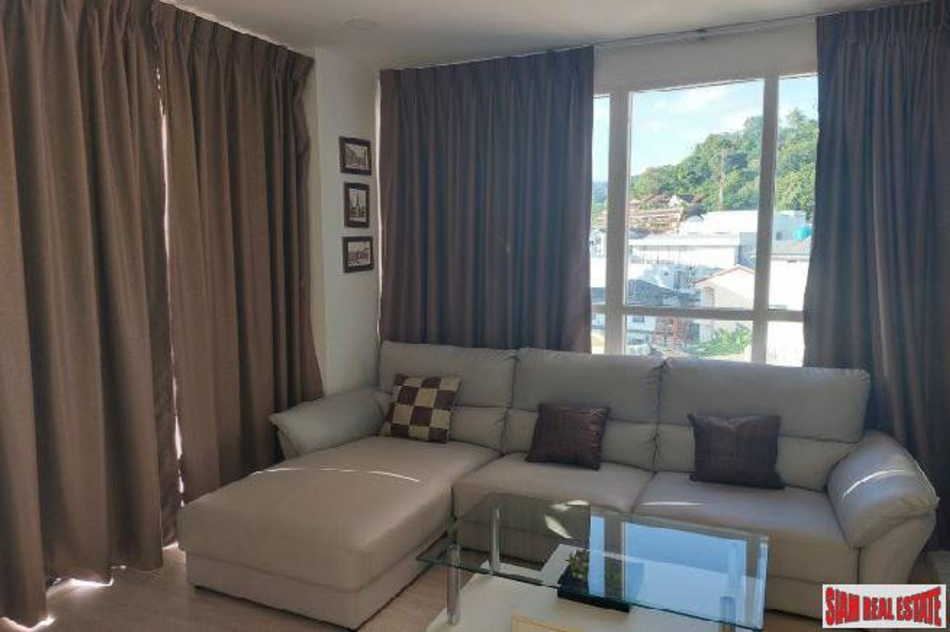 Condominium dans Karon, Phuket 10993514