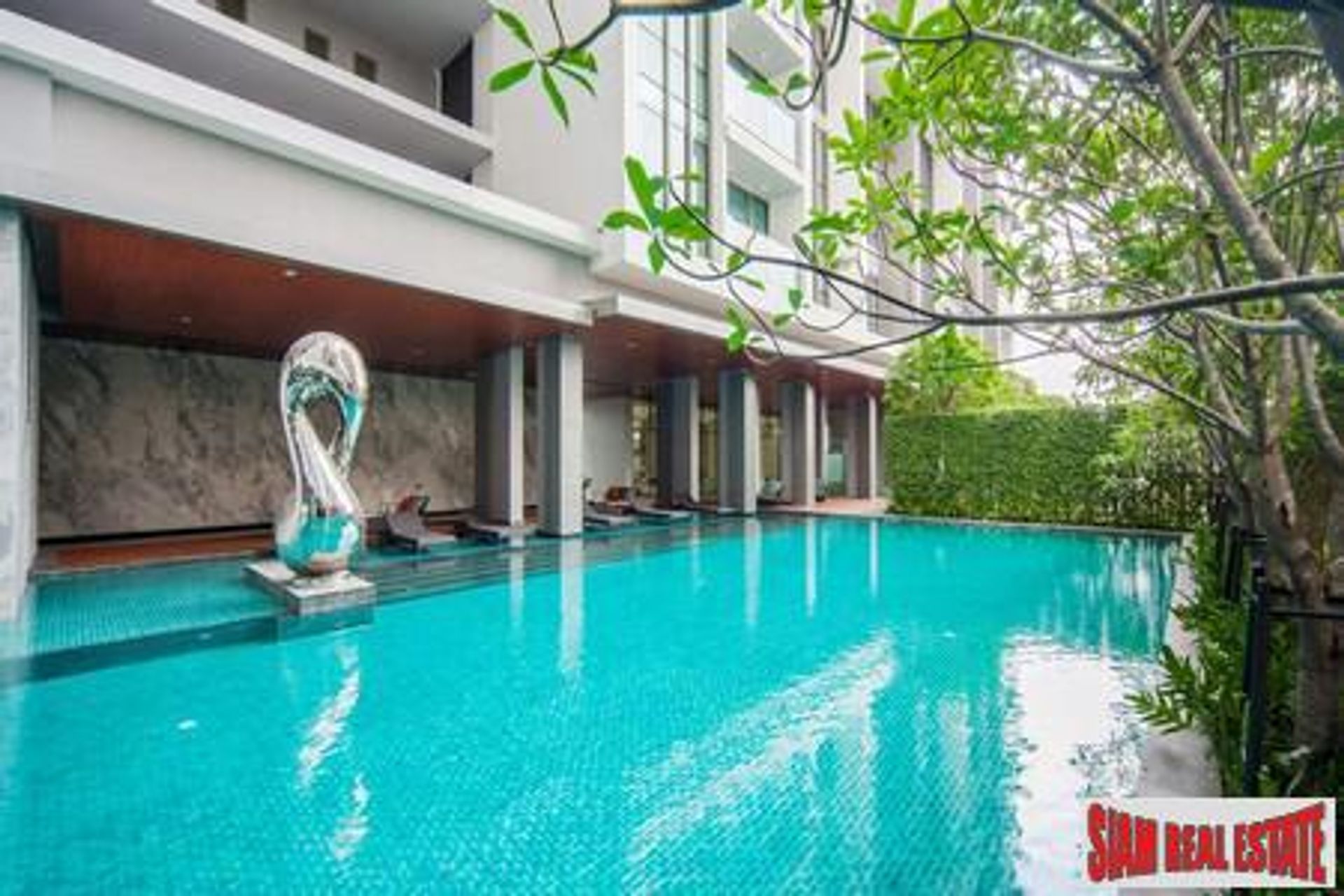 Condominio nel Phra Khanong, Krung Thep Maha Nakhon 10993536