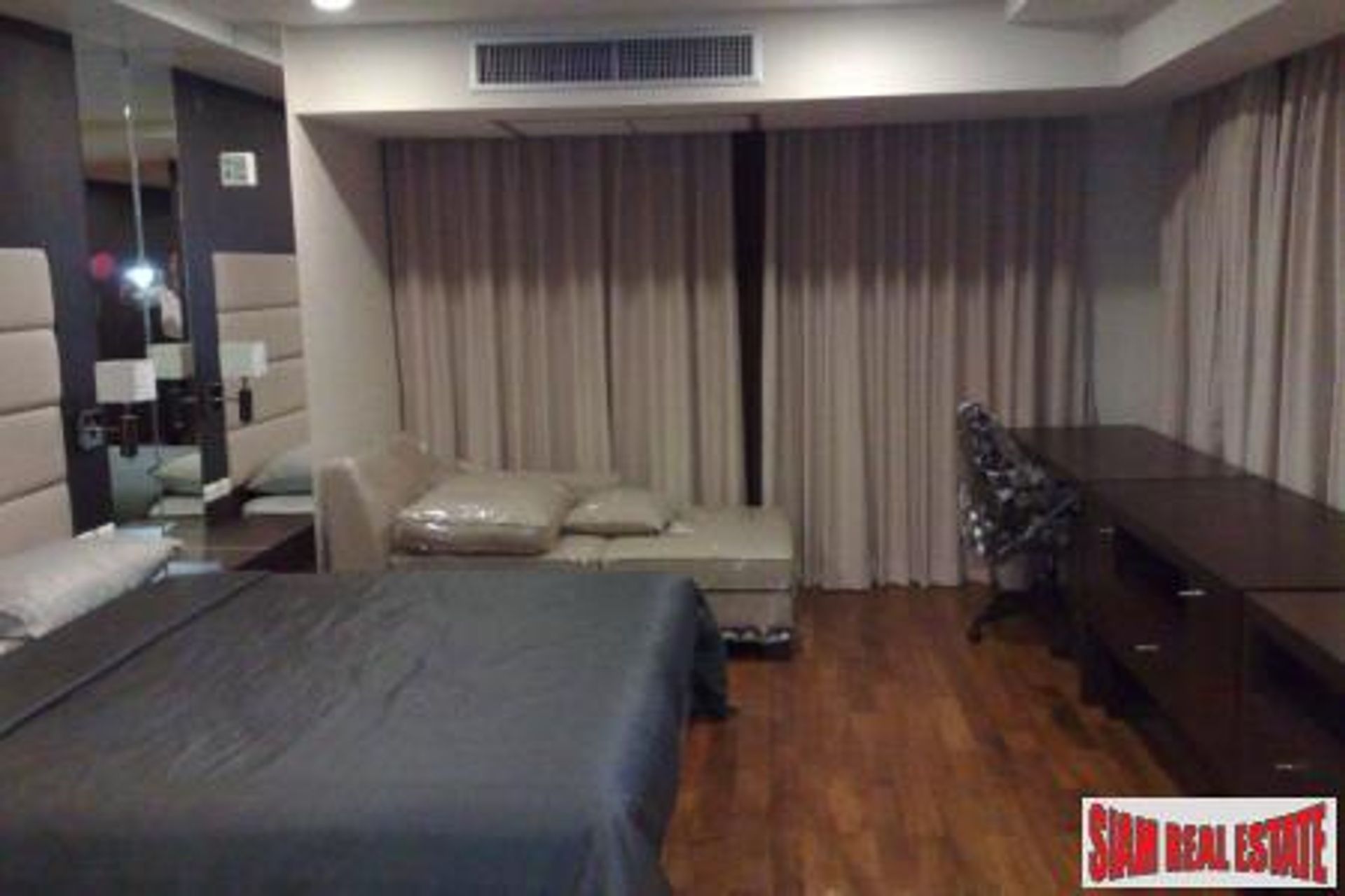 Condominium in Din Daeng, Krung Thep Maha Nakhon 10993551