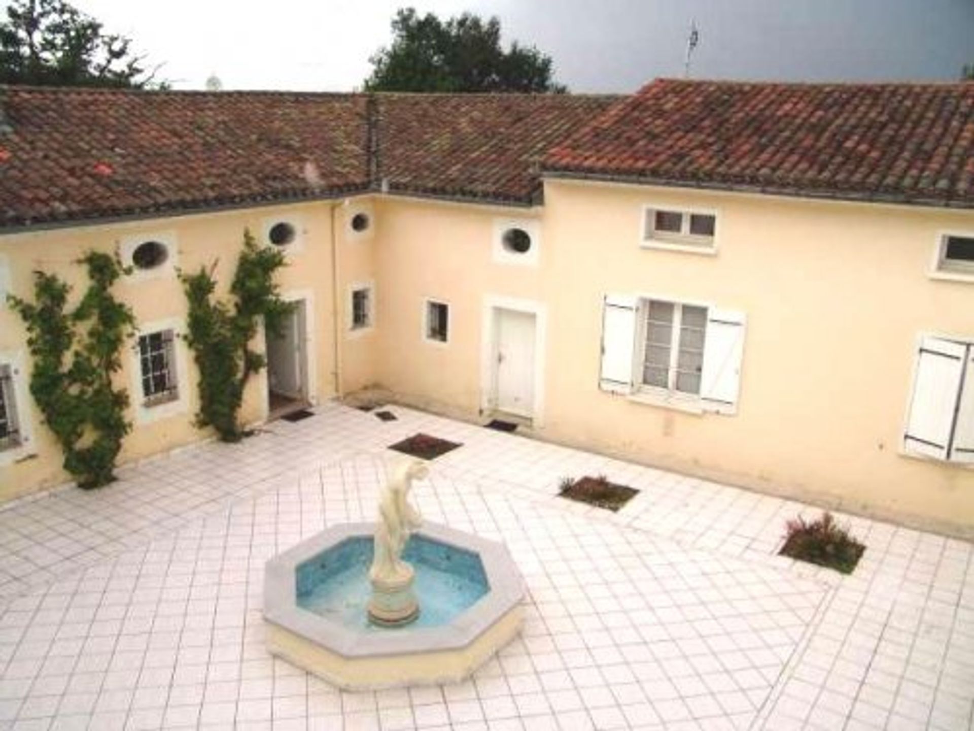 casa no Castres, Occitanie 10993656