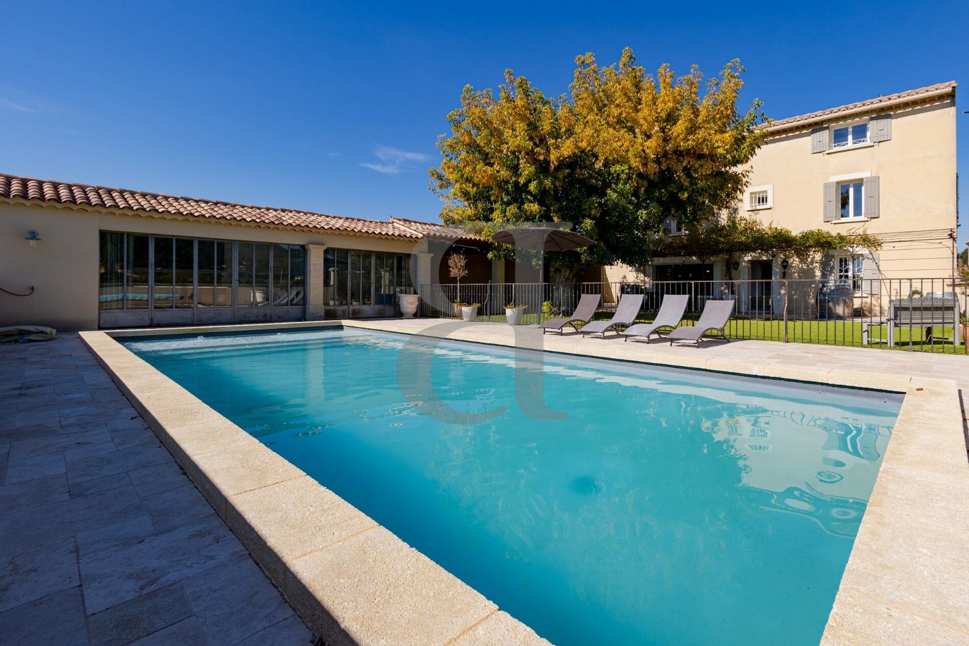 Annen i Seguret, Provence-Alpes-Cote d'Azur 10993754