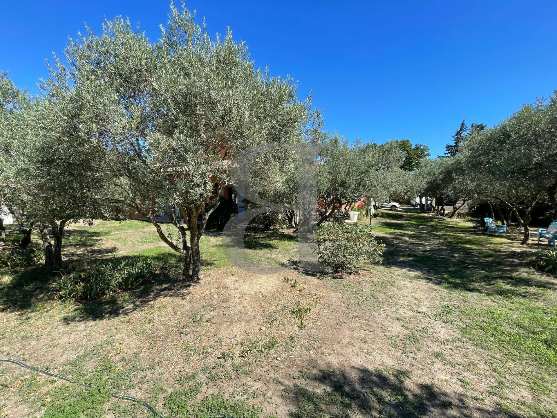 Будинок в Châteauneuf-de-Gadagne, Provence-Alpes-Côte d'Azur 10993786