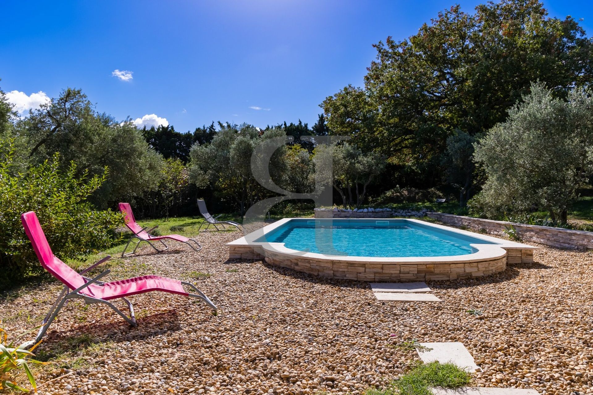 Будинок в Chateauneuf-de-Gadagne, Provence-Alpes-Cote d'Azur 10993786