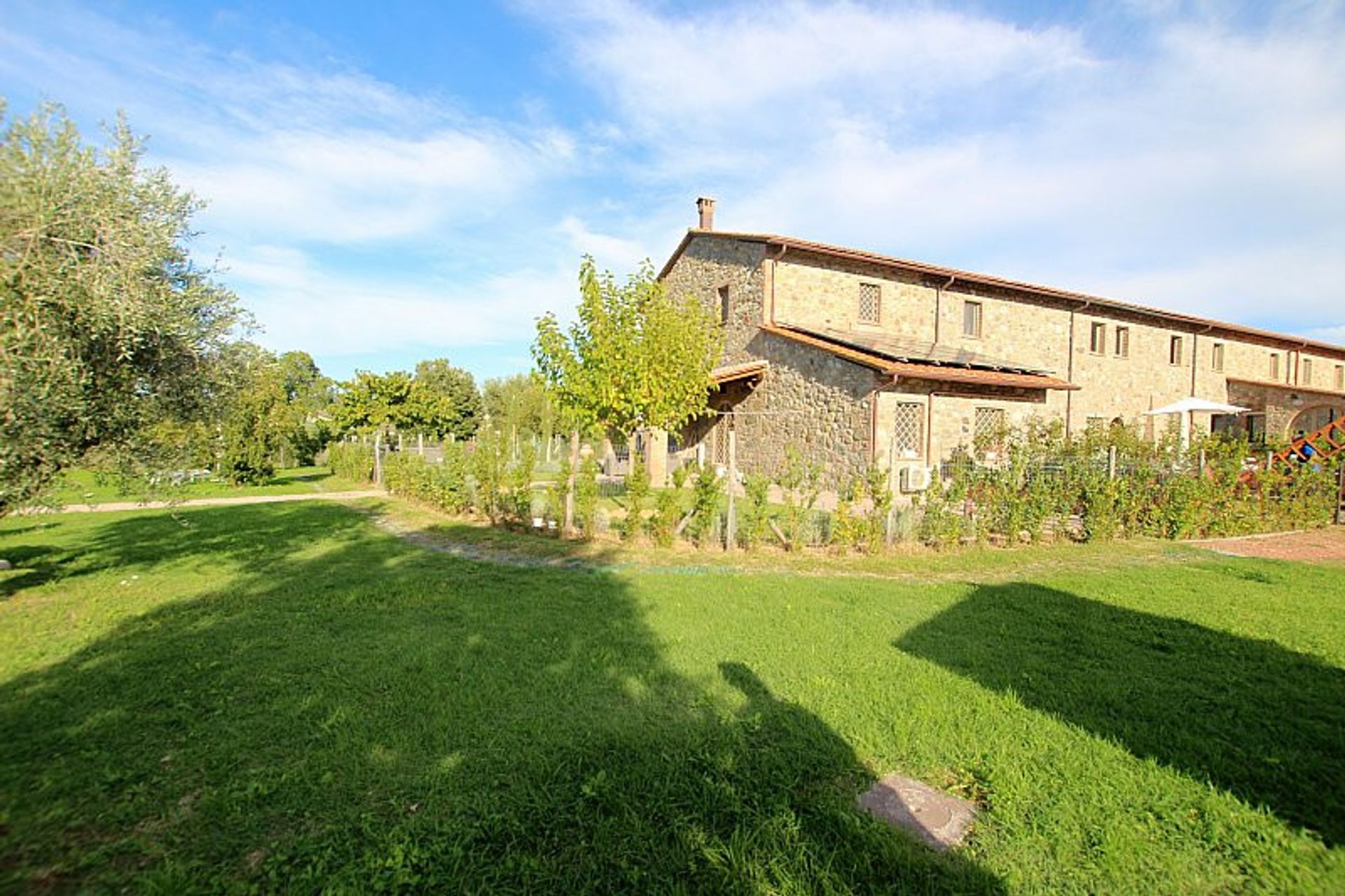 rumah dalam Chianni, Tuscany 10994229