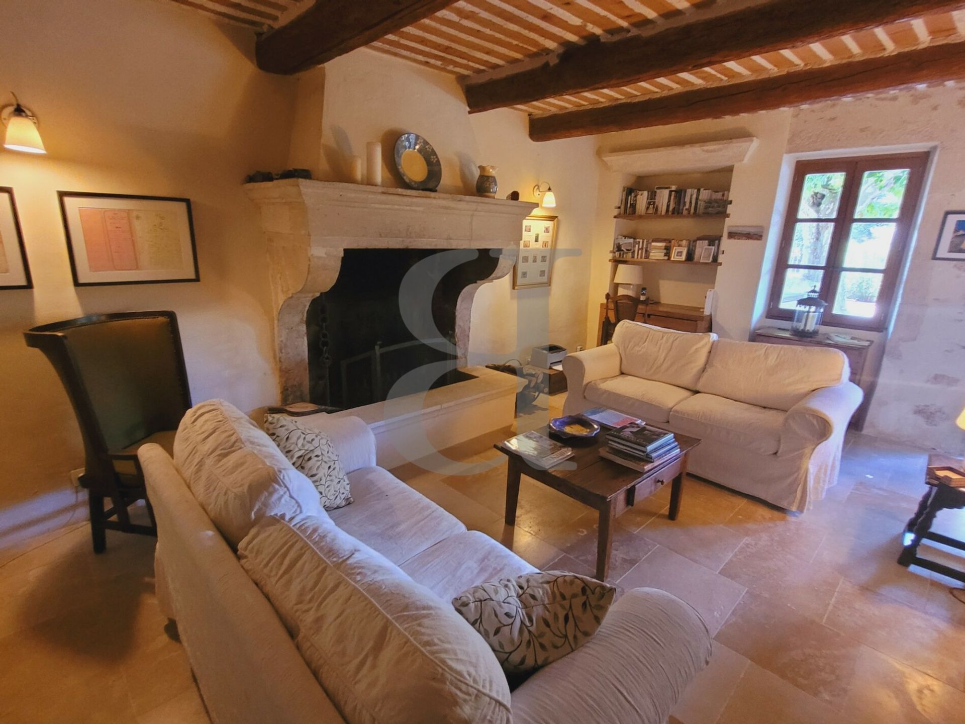 Haus im Grignan, Auvergne-Rhône-Alpes 10994511