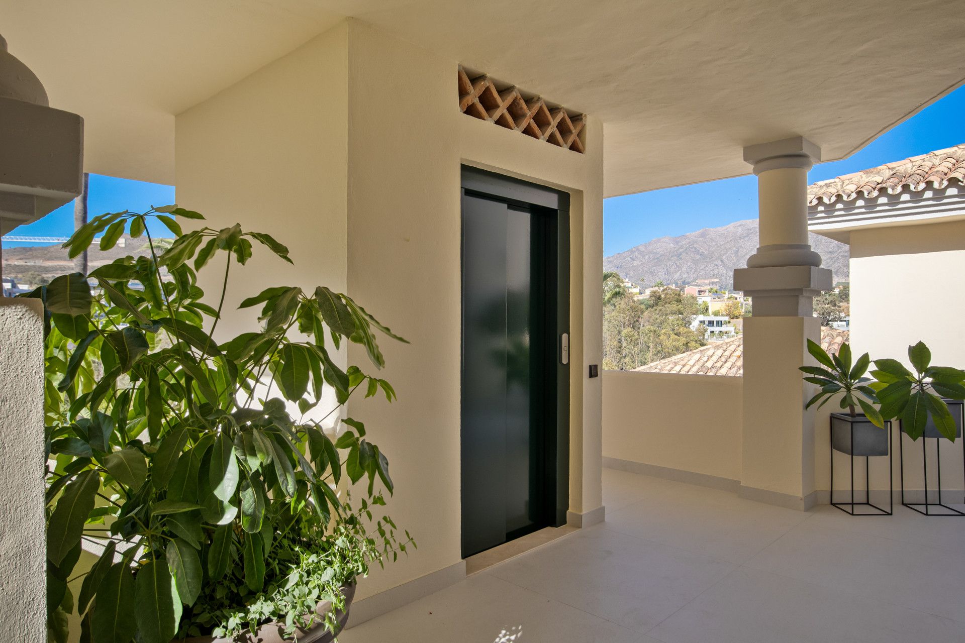 rumah dalam Marbella, Andalucía 10994524