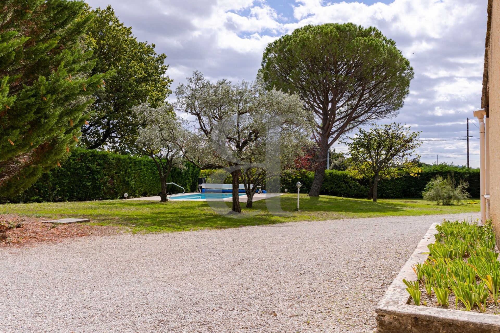 Haus im Visan, Provence-Alpes-Cote d'Azur 10994758