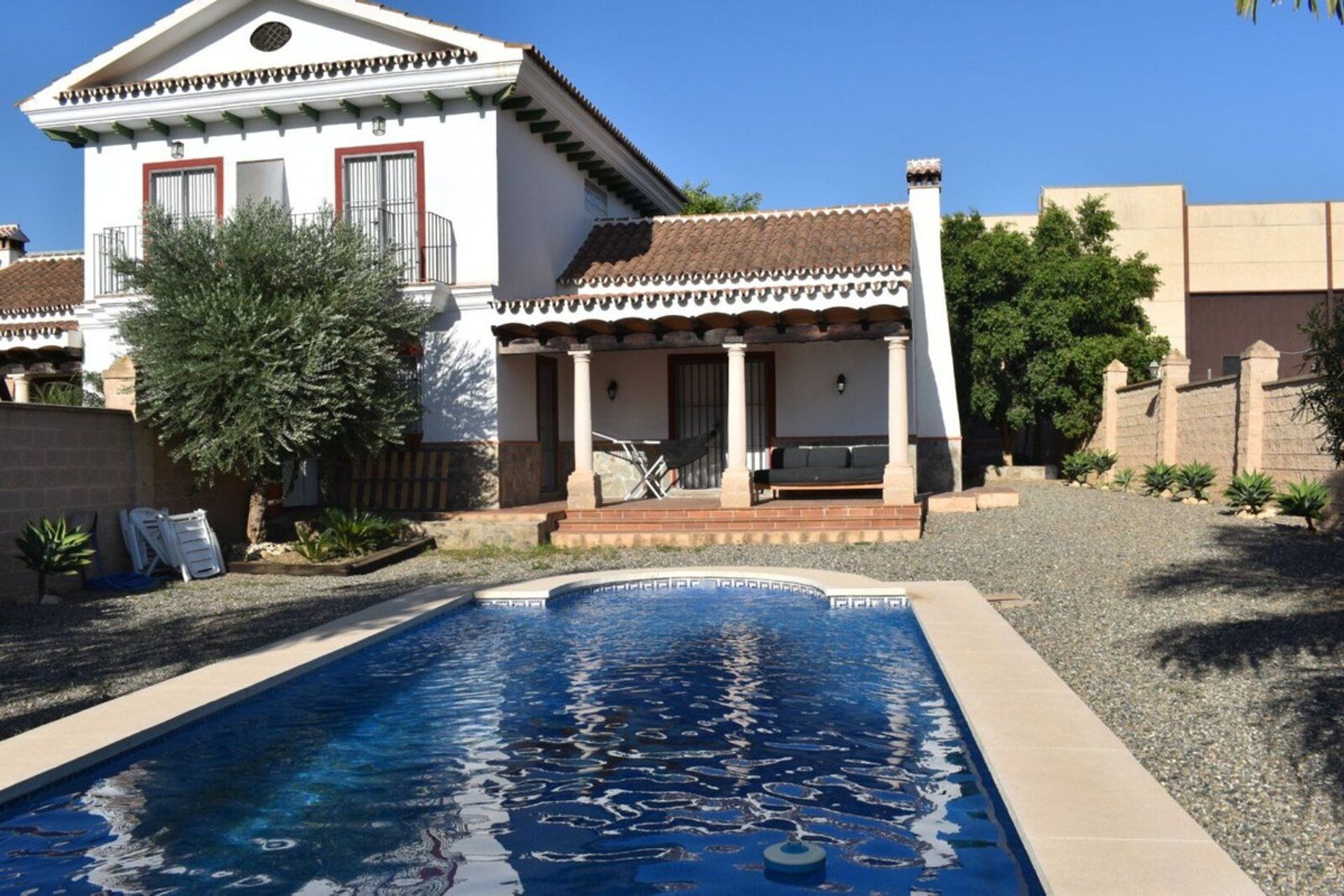 House in Alhaurin el Grande, Andalusia 10995025