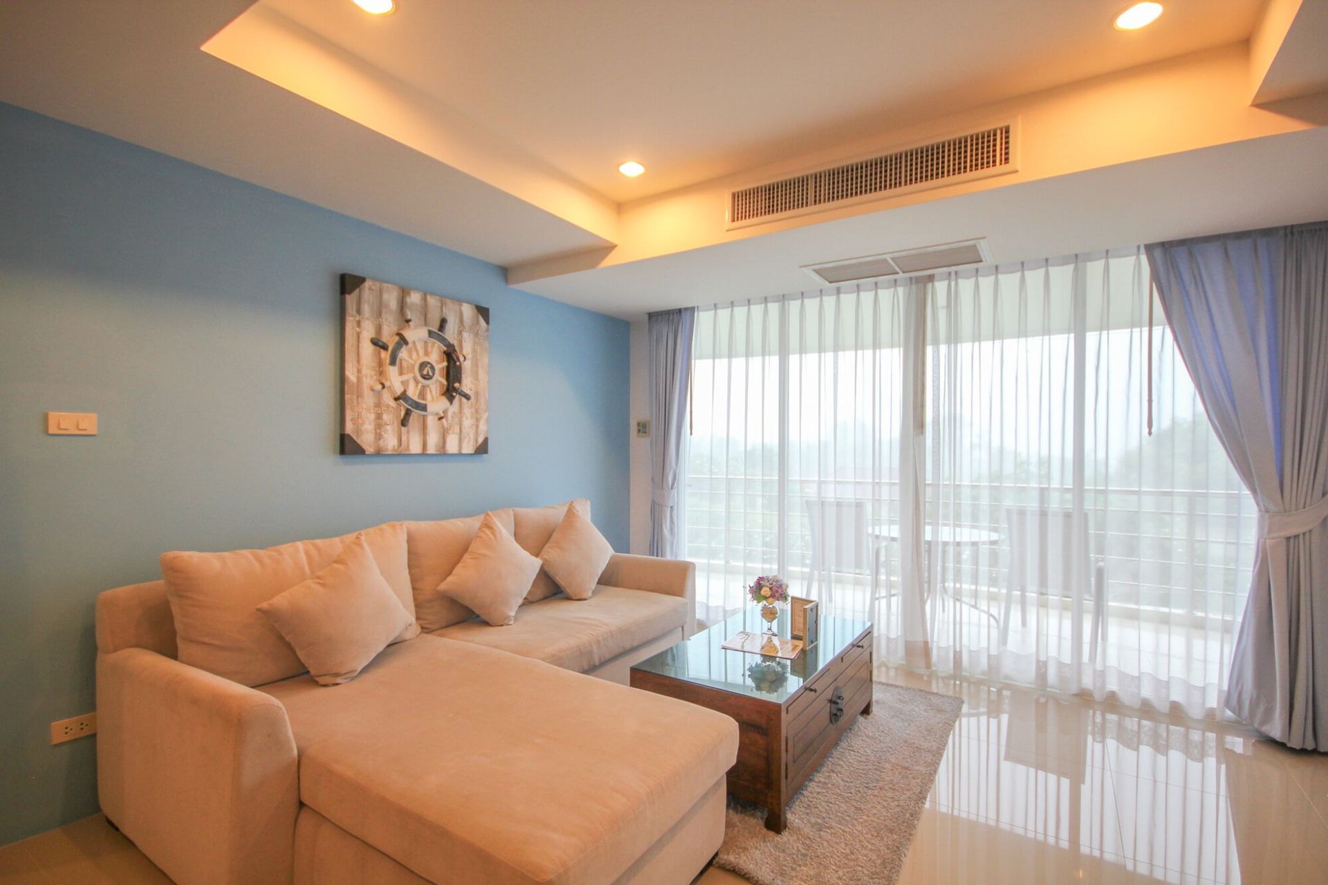 Condominium in Tambon Nong Kae, Chang Wat Prachuap Khiri Khan 10995191